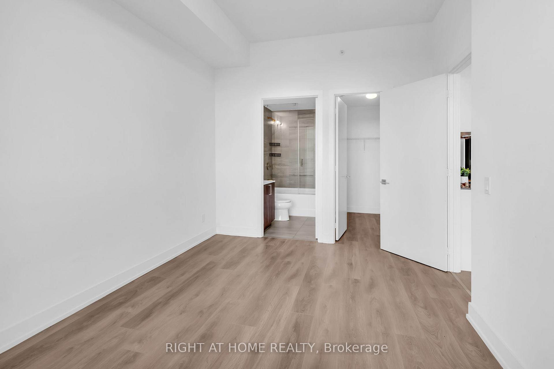 Photo 8 of Unit 807E, 278 Buchanan Drive, Markham, Unionville — HOMEH