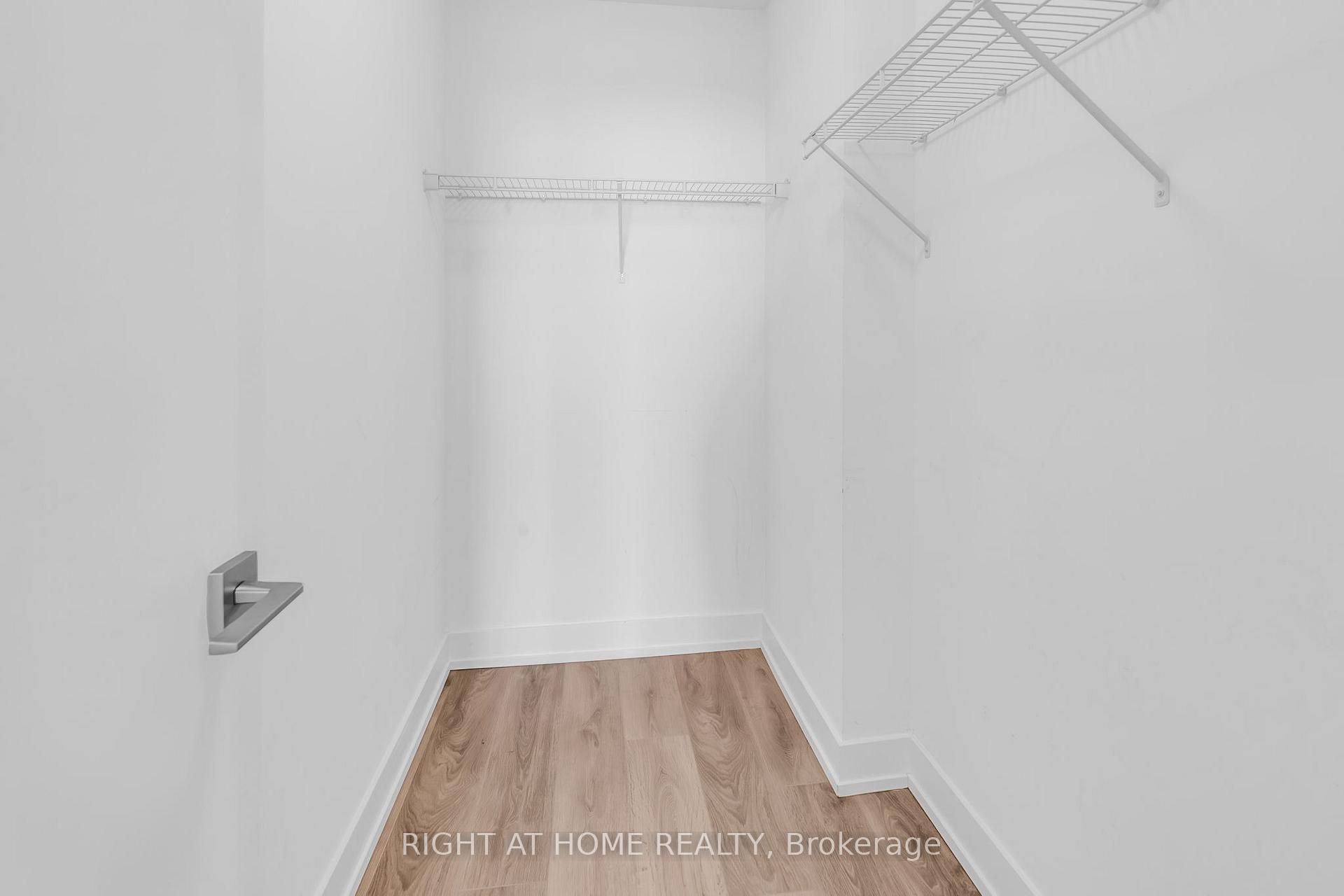 Photo 10 of Unit 807E, 278 Buchanan Drive, Markham, Unionville — HOMEH