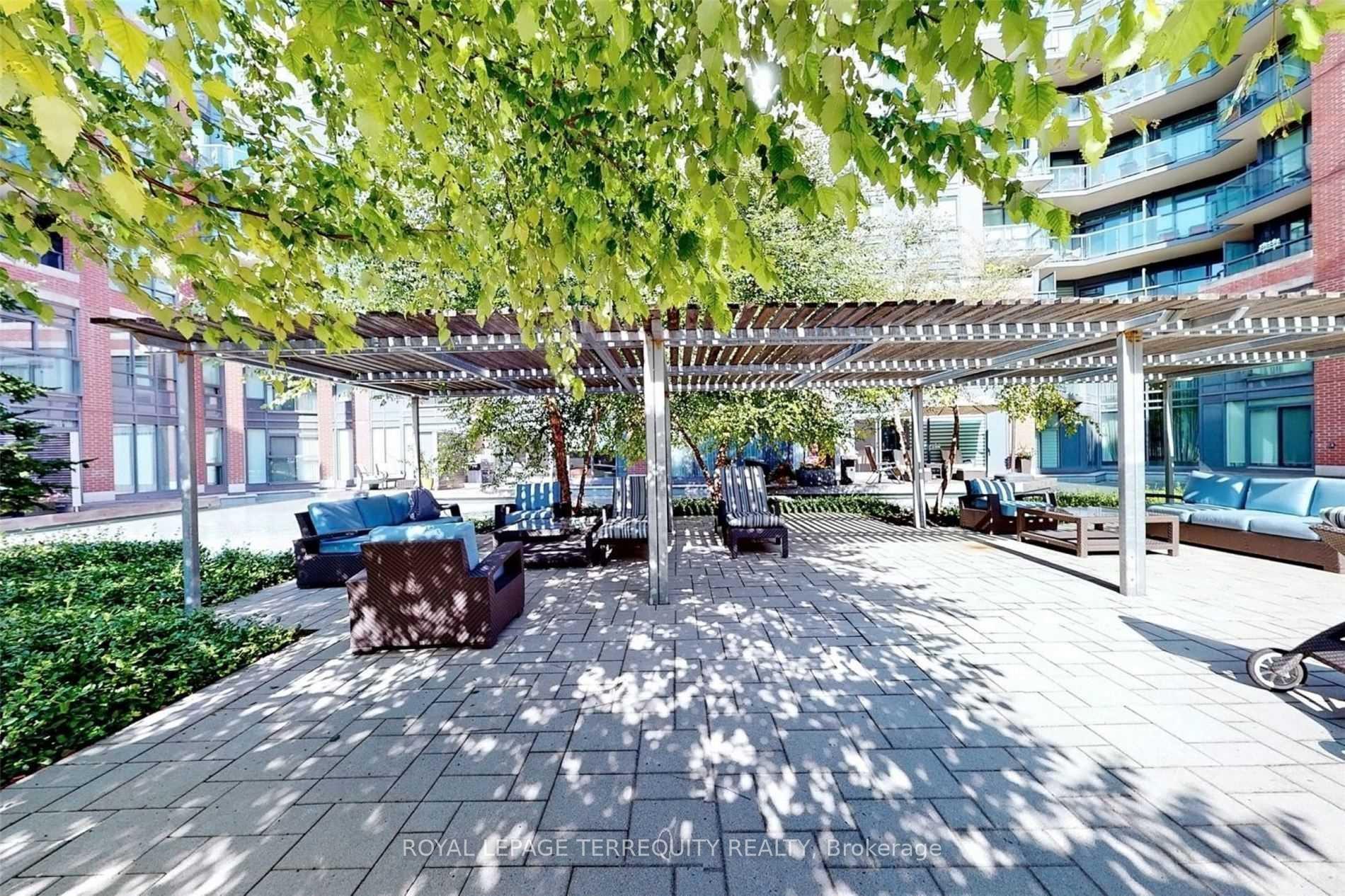 Photo 13 of Unit 505, 7608 Yonge Street, Vaughan, Crestwood-Springfarm-Yorkhill — HOMEH