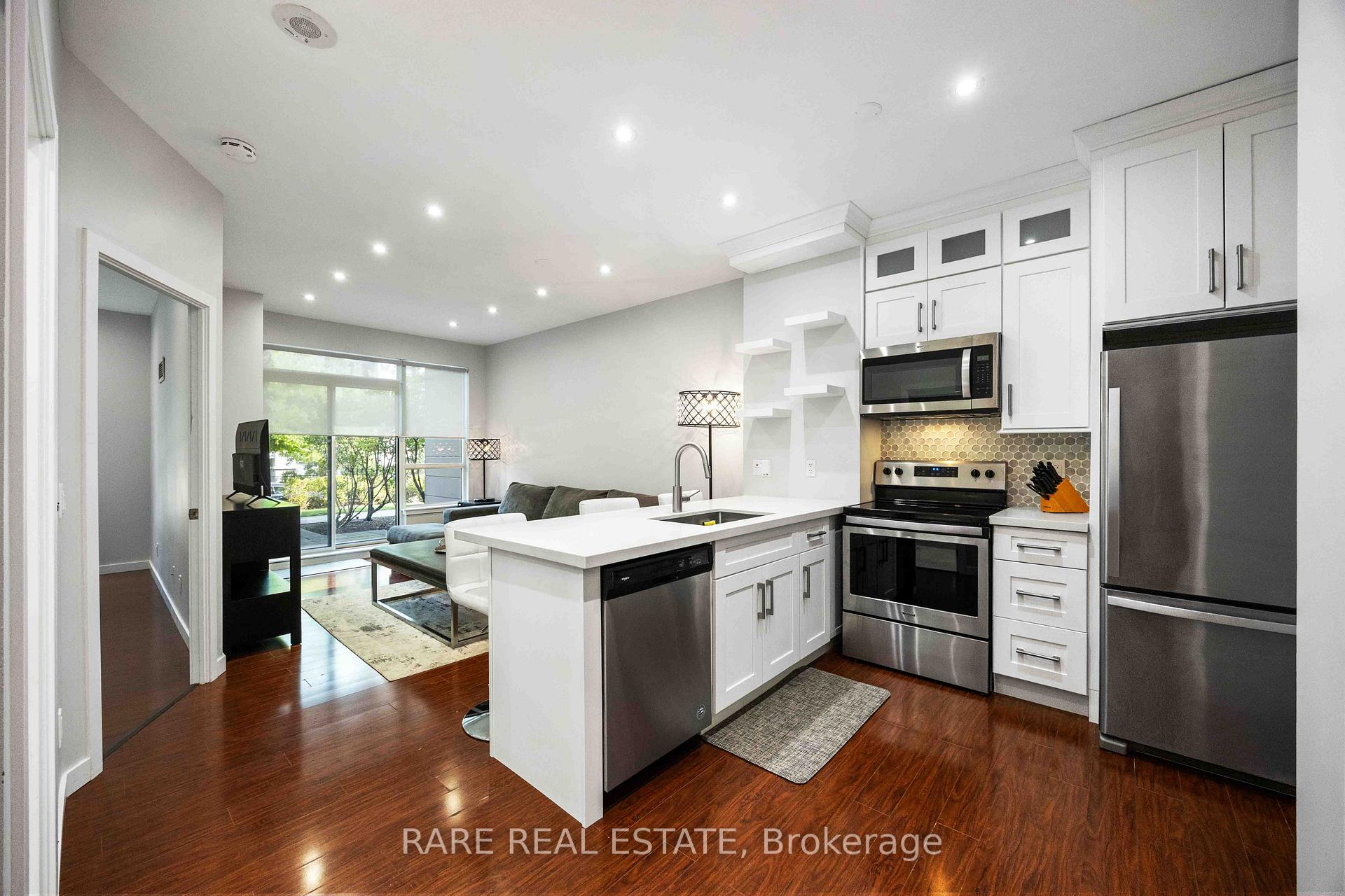 Photo 4 of Unit 106, 50 Disera Drive, Vaughan, Beverley Glen — HOMEH