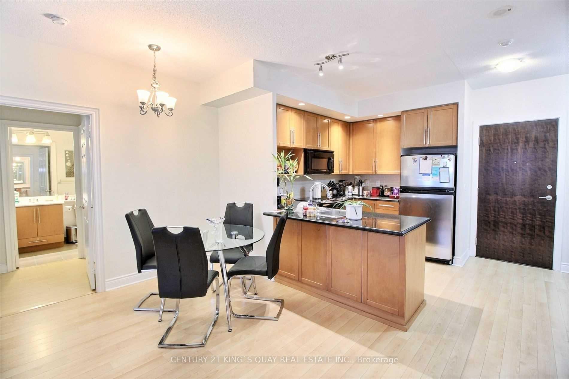 Photo 2 of Unit 252, 23 Cox Boulevard, Markham, Unionville — HOMEH