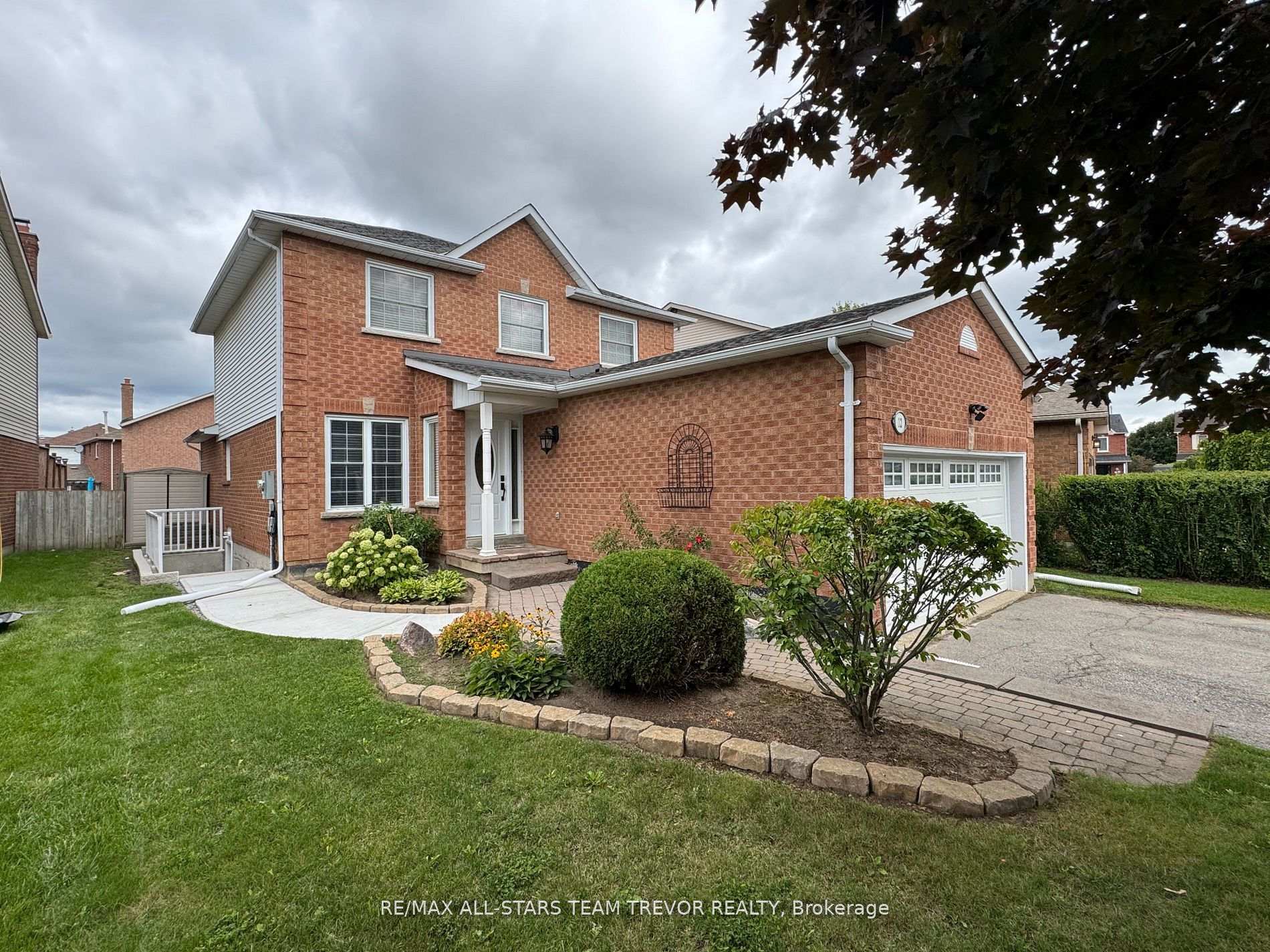 Front of Unit Lower, 12 Verona Crescent
