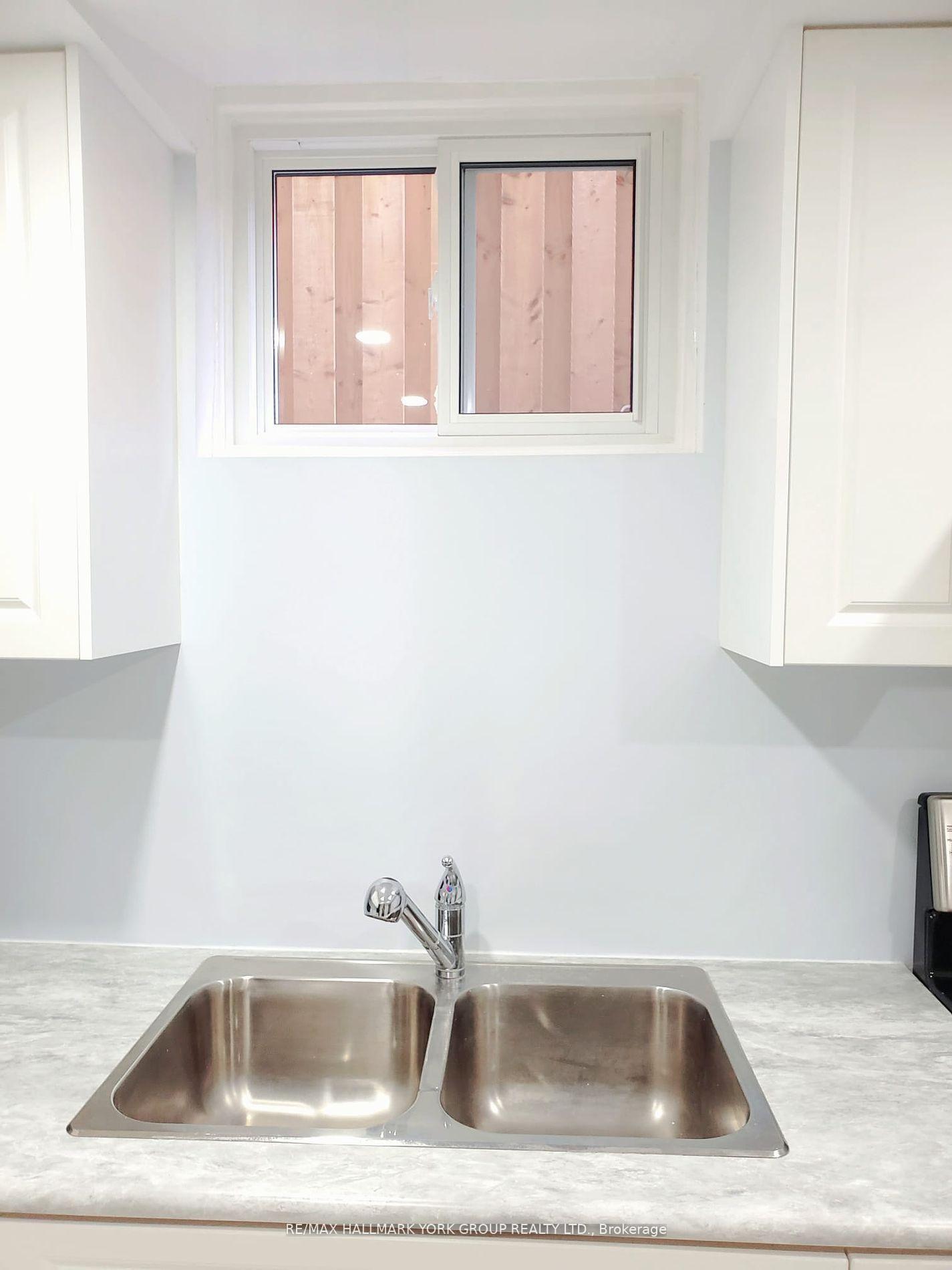 Photo 17 of Unit Bmst, 69 Moorcrest Drive, Aurora, Aurora Village — HOMEH