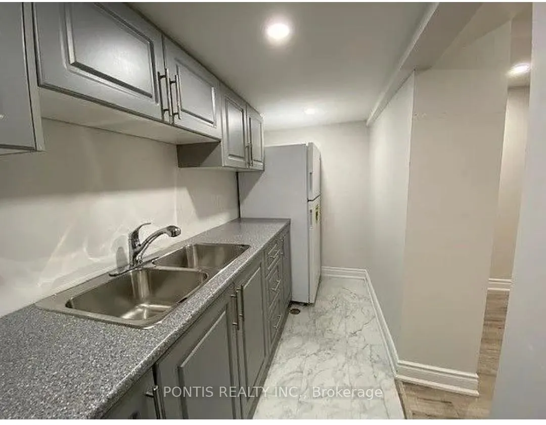 Front of Unit Basement Apt., 188 Holmes Crescent