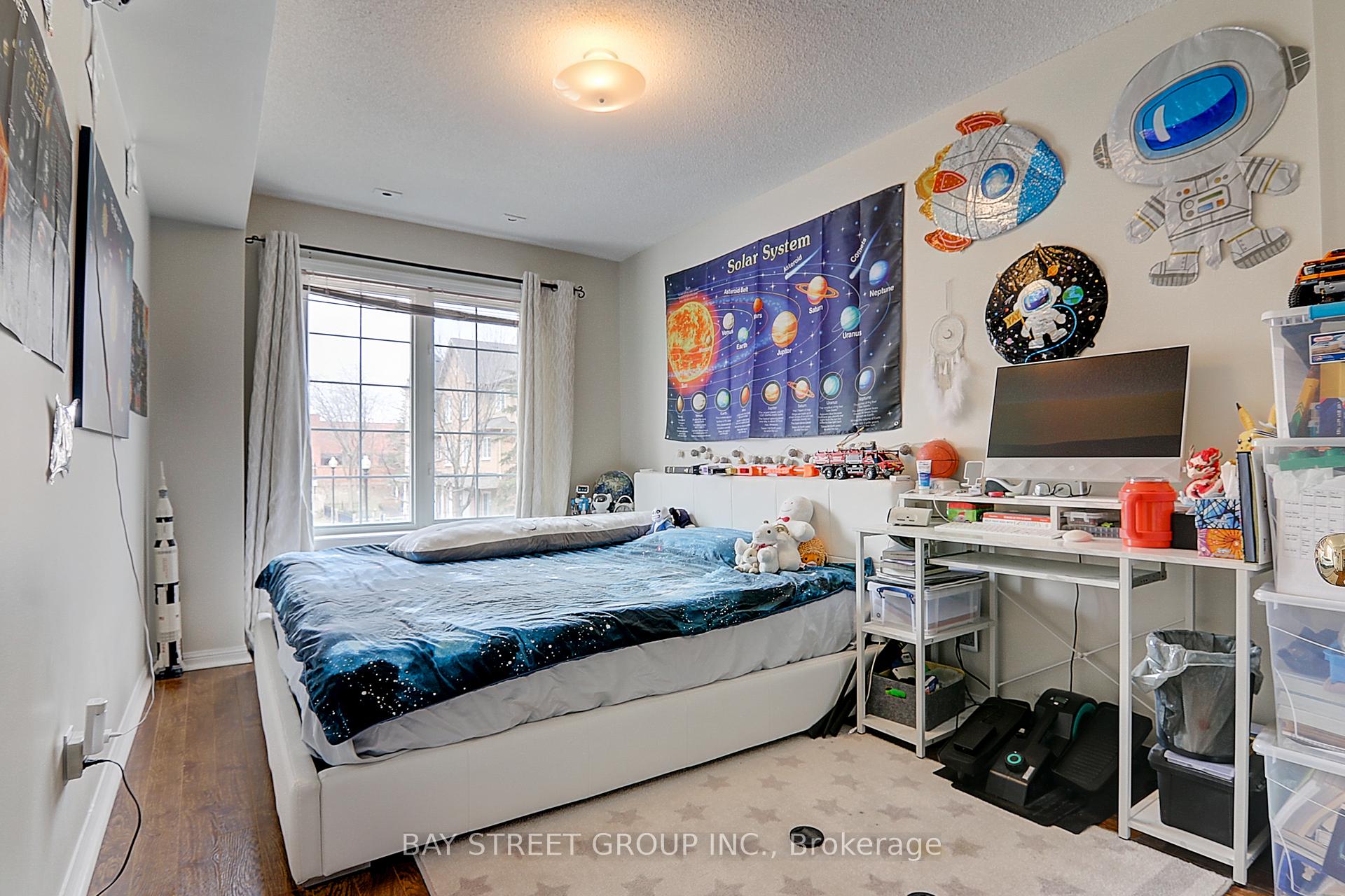 Photo 11 of Unit 8, 3 Alpen Way, Markham, Unionville — HOMEH