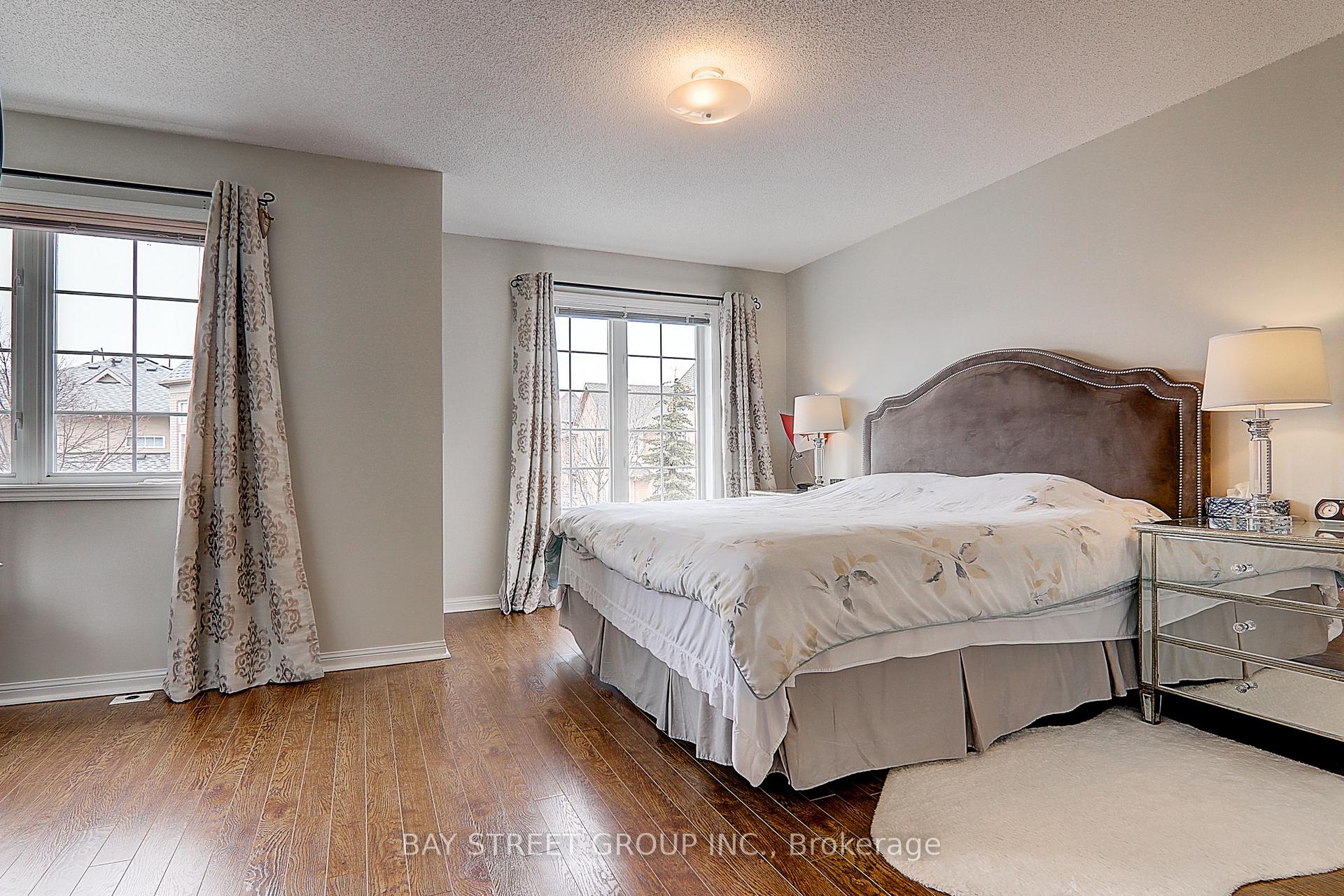Photo 14 of Unit 8, 3 Alpen Way, Markham, Unionville — HOMEH
