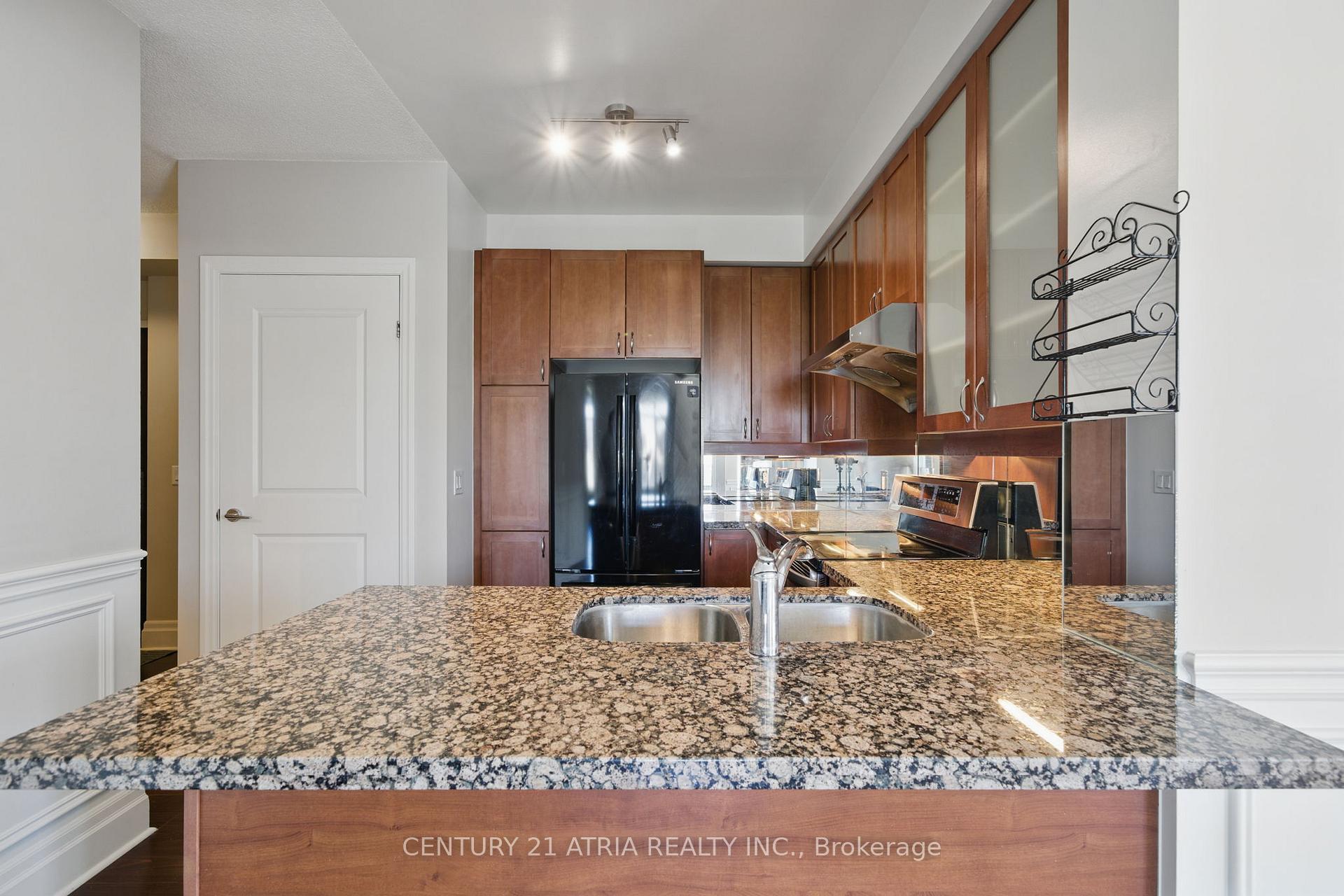 Photo 9 of Unit 502, 111 Upper duke Crescent, Markham, Unionville — HOMEH