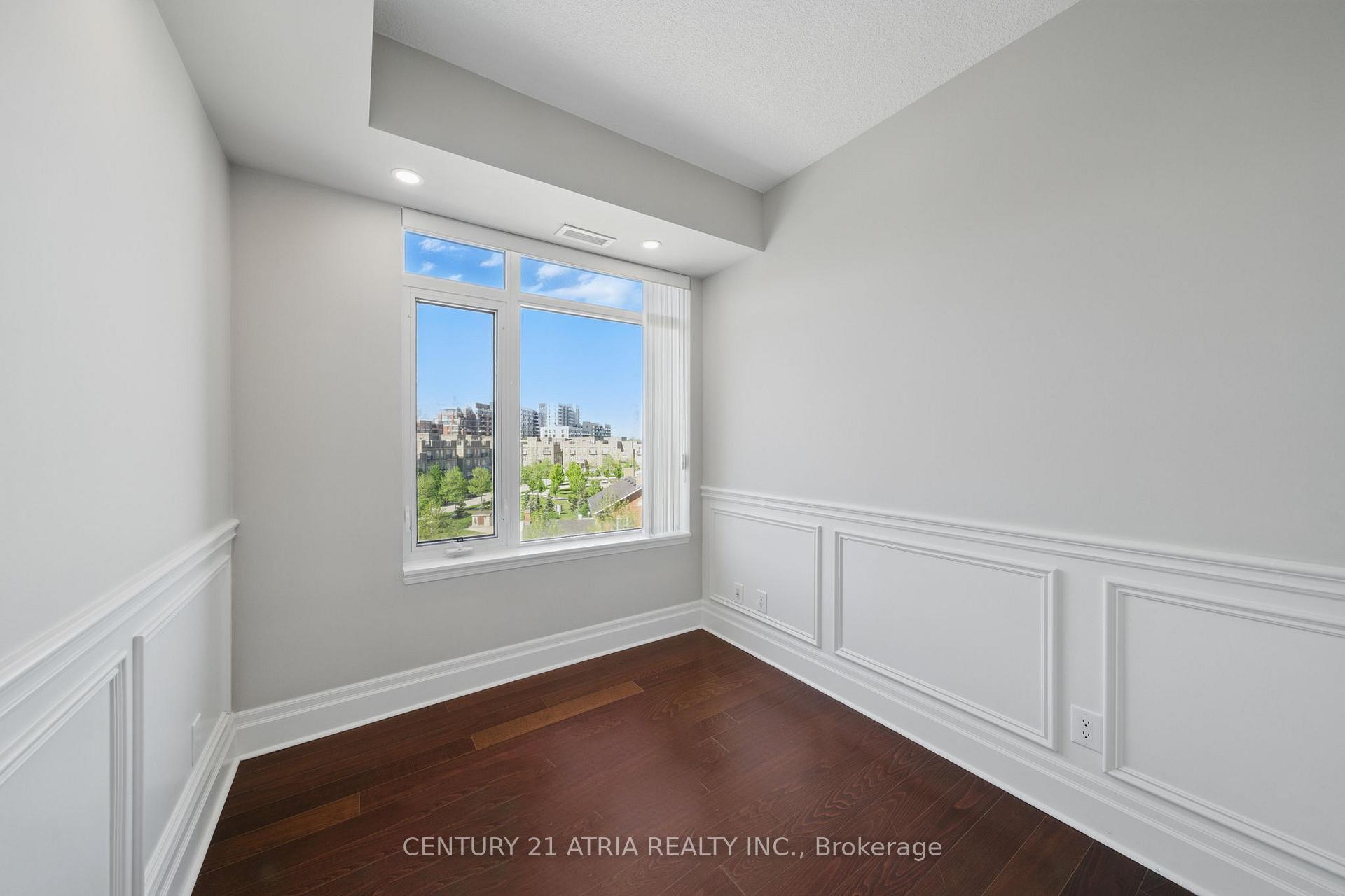 Photo 10 of Unit 502, 111 Upper duke Crescent, Markham, Unionville — HOMEH
