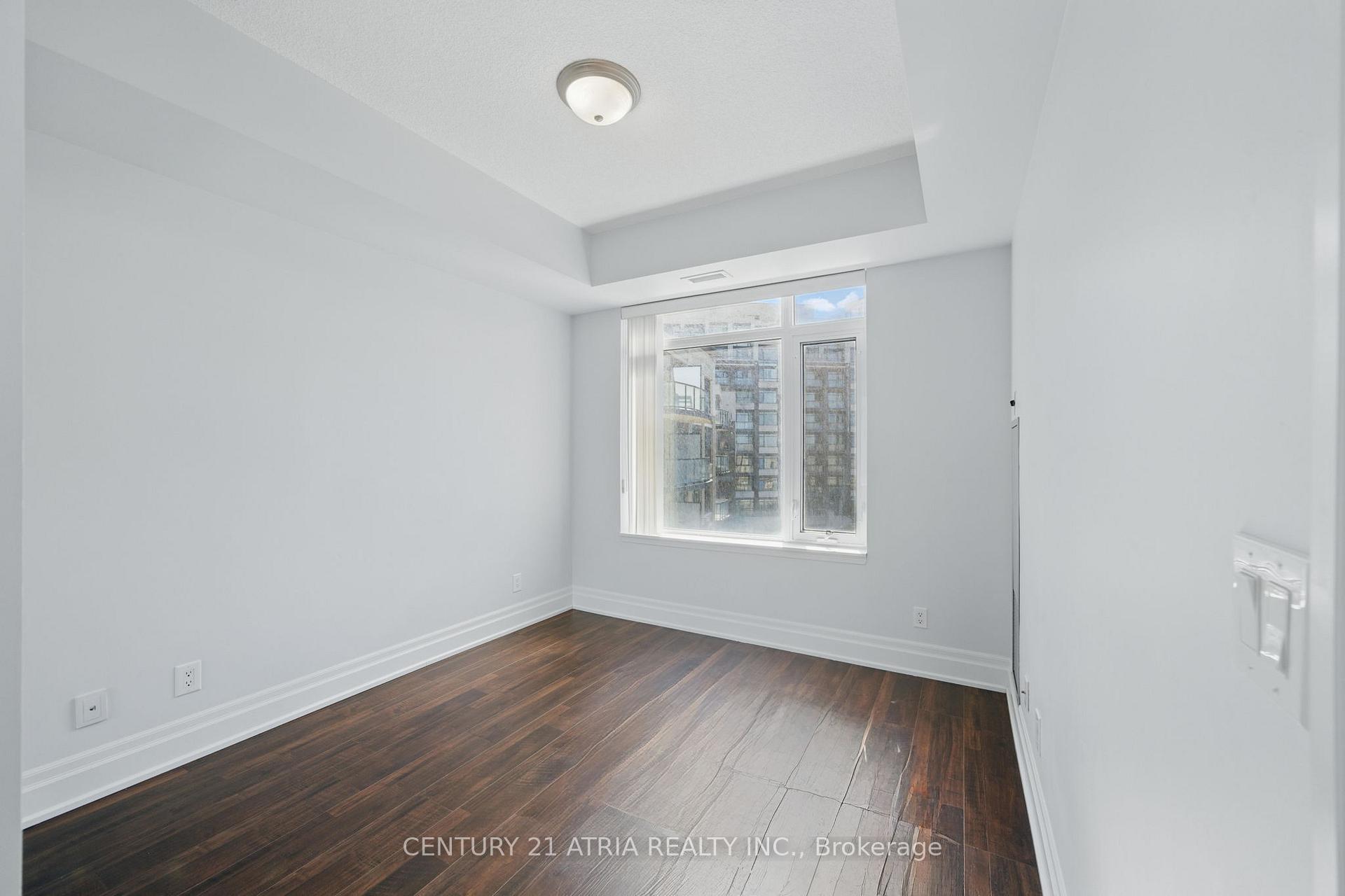 Photo 14 of Unit 502, 111 Upper duke Crescent, Markham, Unionville — HOMEH