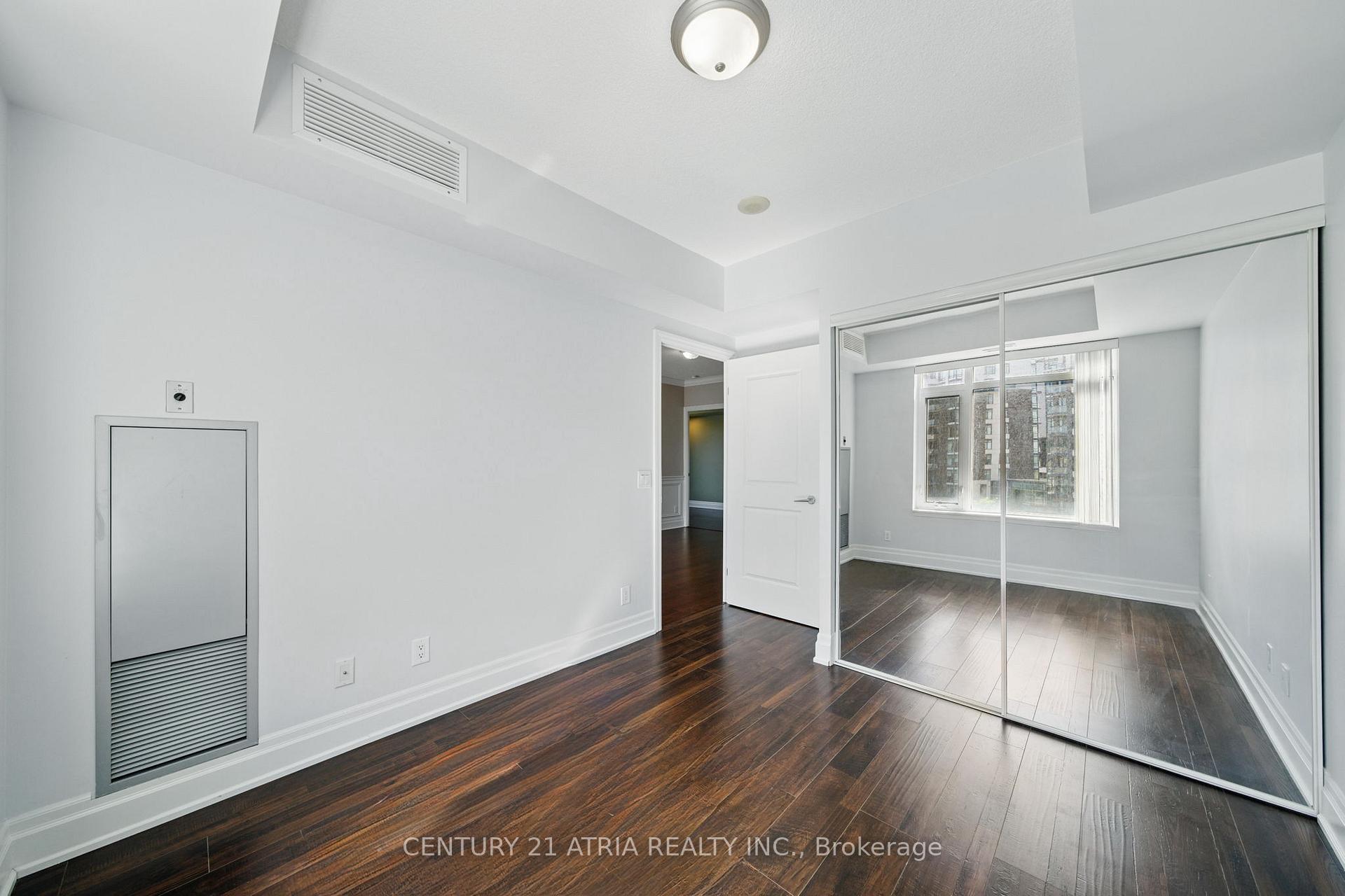 Photo 15 of Unit 502, 111 Upper duke Crescent, Markham, Unionville — HOMEH