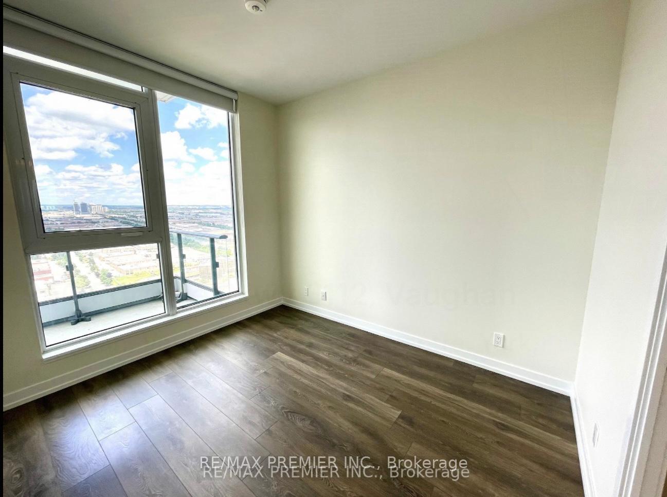 Photo 11 of Unit 3112, 950 Portage Parkway, Vaughan, Vaughan Corporate Centre — HOMEH