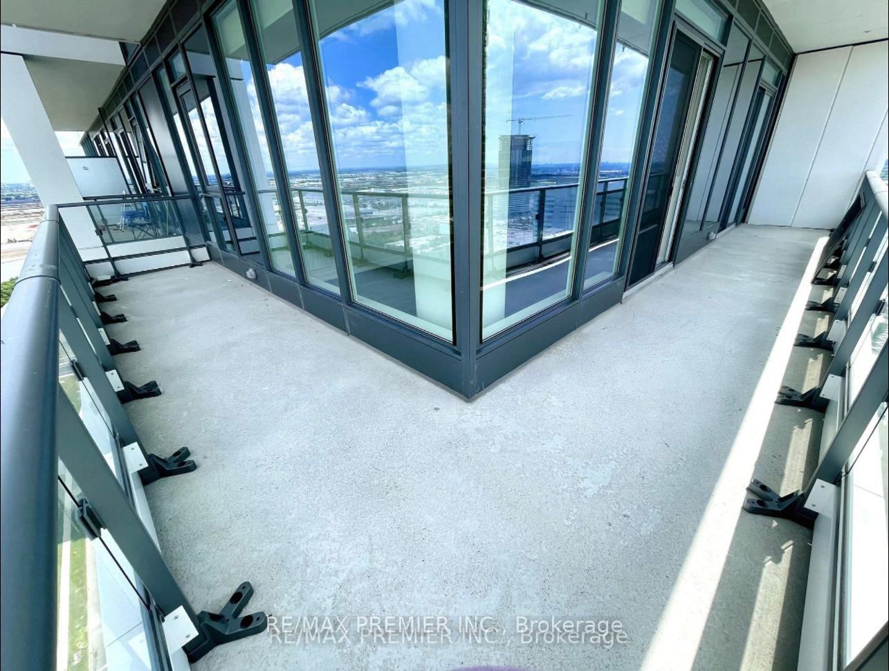 Photo 15 of Unit 3112, 950 Portage Parkway, Vaughan, Vaughan Corporate Centre — HOMEH