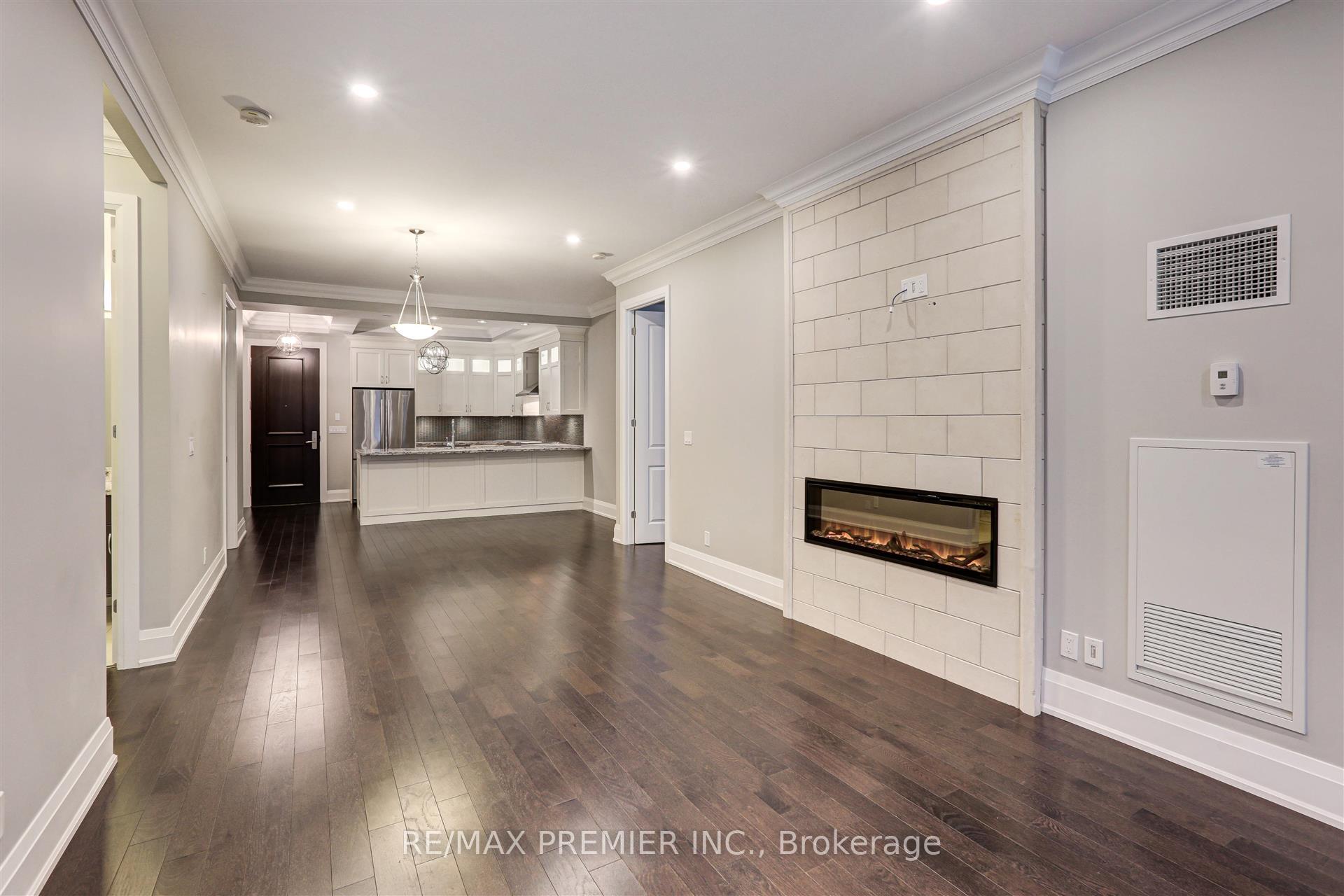 Photo 15 of Unit 111, 9909 Pine Valley Drive, Vaughan, Vellore Village — HOMEH