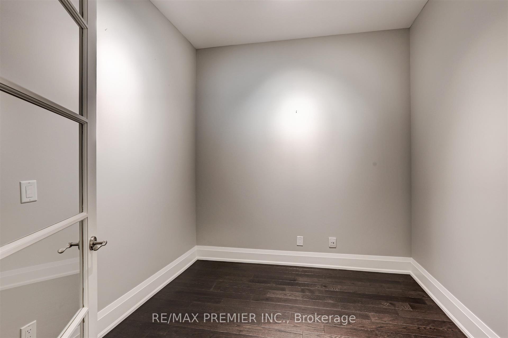 Photo 16 of Unit 111, 9909 Pine Valley Drive, Vaughan, Vellore Village — HOMEH