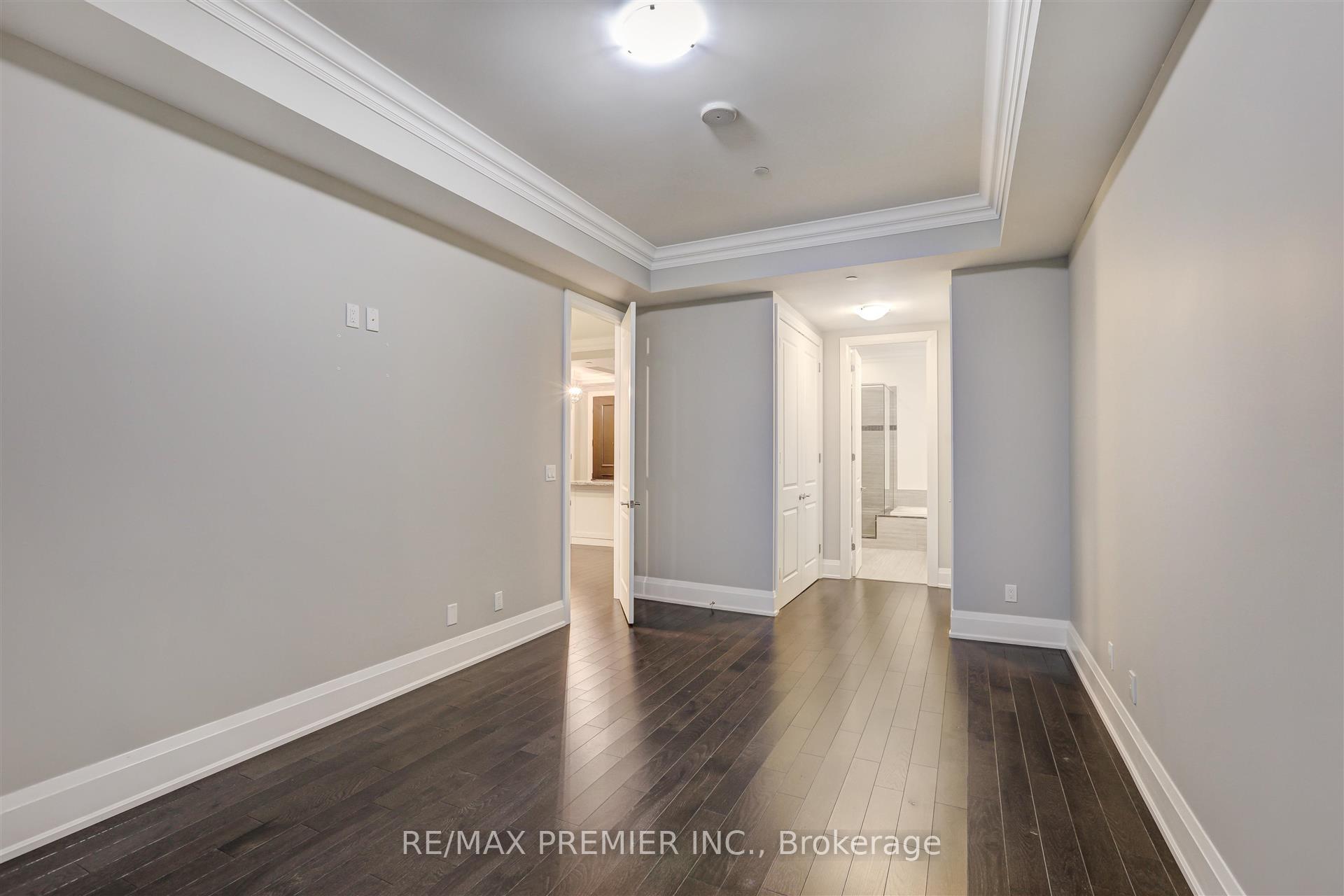 Photo 18 of Unit 111, 9909 Pine Valley Drive, Vaughan, Vellore Village — HOMEH