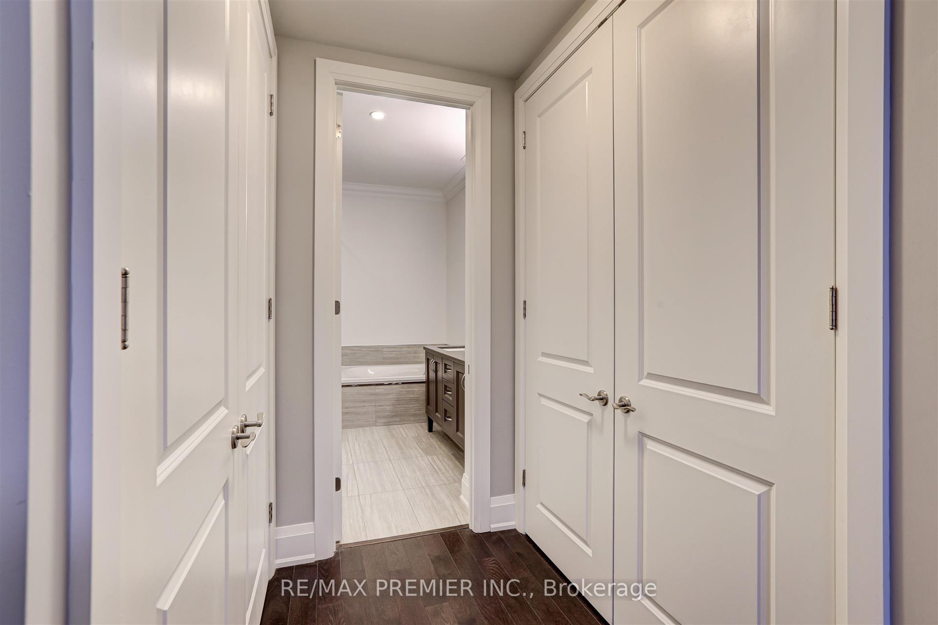 Photo 19 of Unit 111, 9909 Pine Valley Drive, Vaughan, Vellore Village — HOMEH