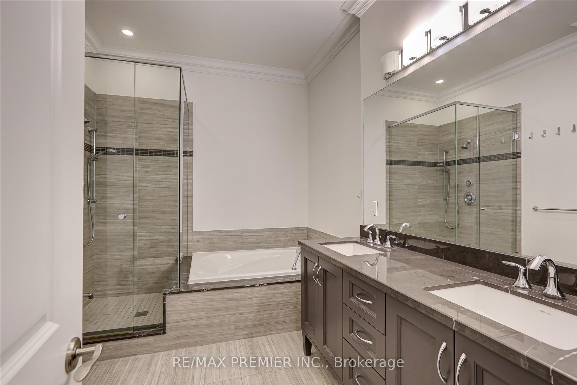 Photo 20 of Unit 111, 9909 Pine Valley Drive, Vaughan, Vellore Village — HOMEH