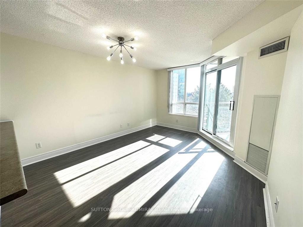 Photo 5 of Unit 301, 48 Suncrest Boulevard, Markham, Commerce Valley — HOMEH