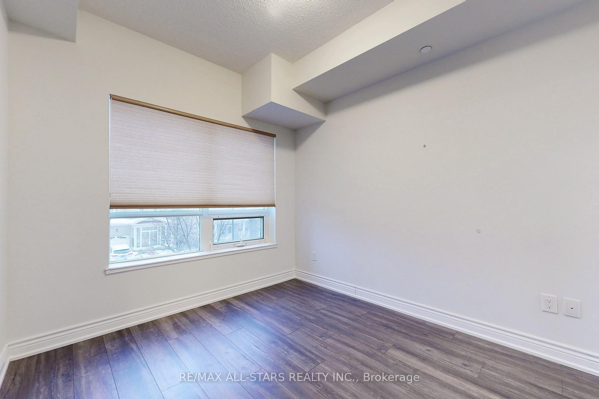 Photo 37 of Unit 218, 540 Bur Oak Avenue, Markham, Berczy — HOMEH