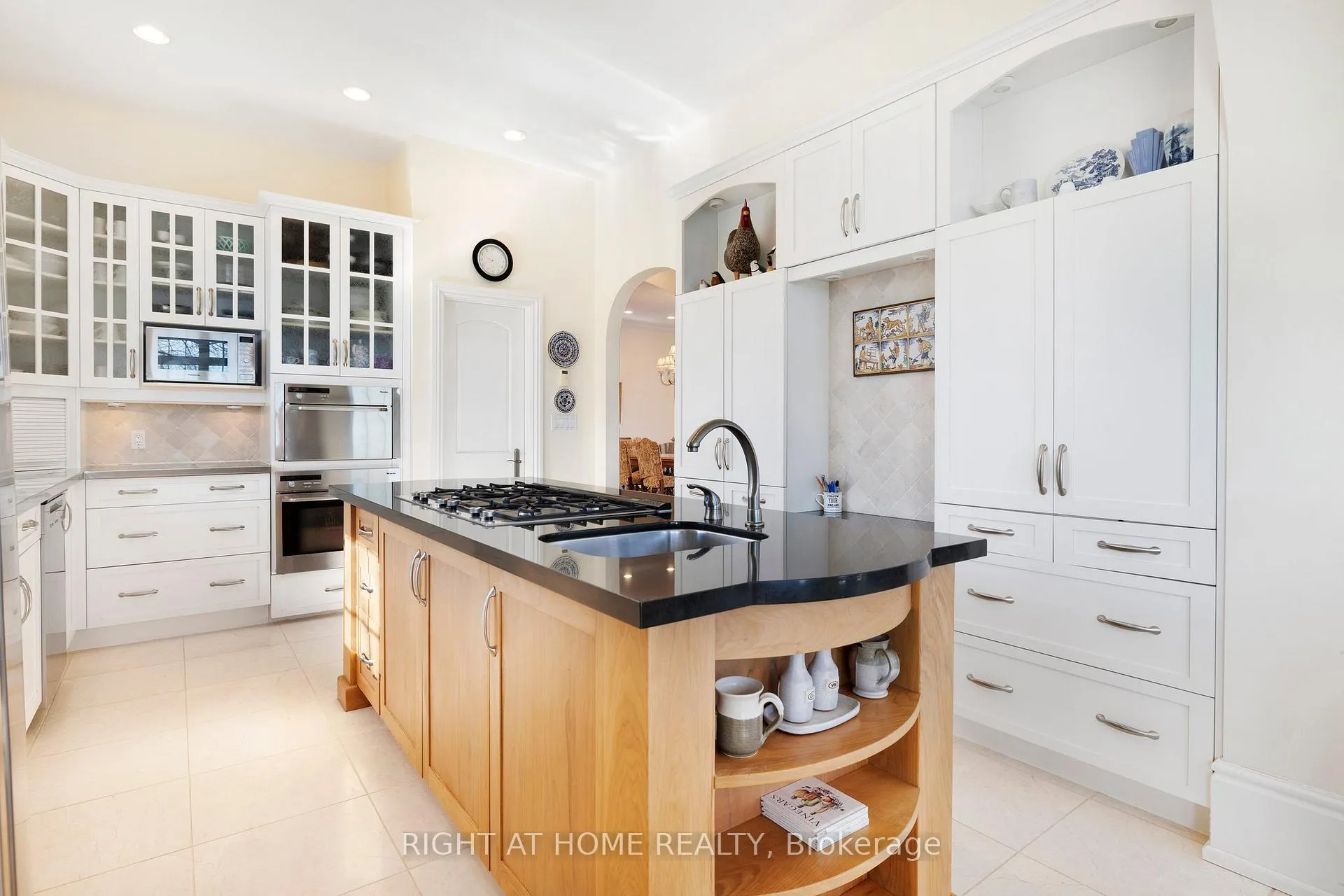 Photo 17 of 75 Indian Trail, Collingwood — HOMEH