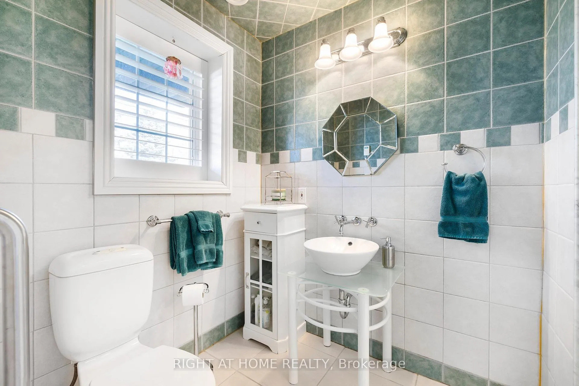 Photo 41 of 75 Indian Trail, Collingwood — HOMEH