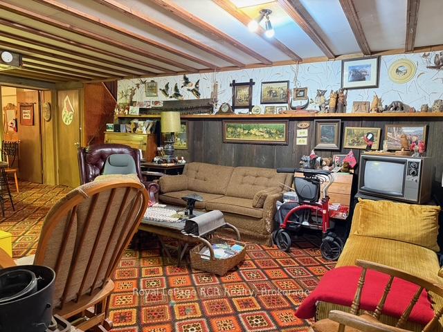 Photo 21 of 315693 6 Highway, Chatsworth — HOMEH
