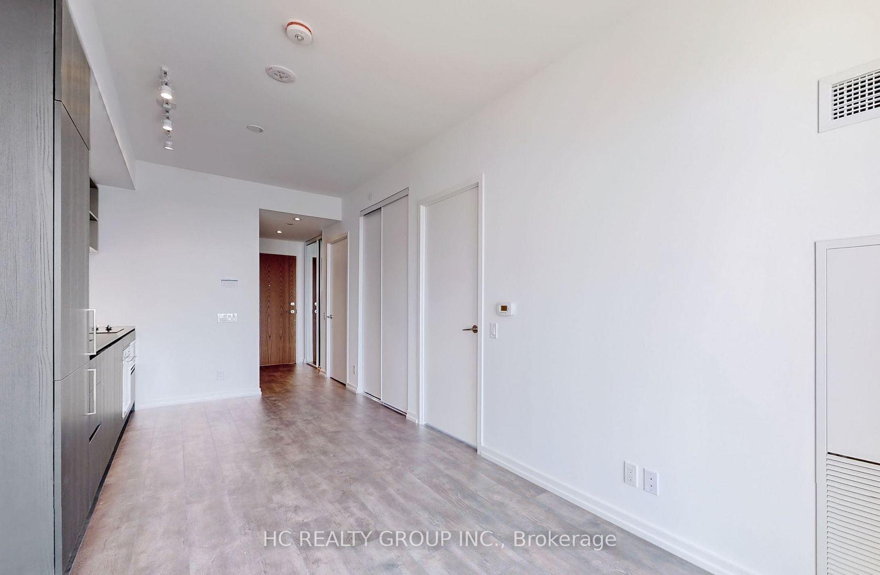 Photo 5 of Unit 3209, 1000 Portage Parkway, Vaughan, Vaughan Corporate Centre — HOMEH