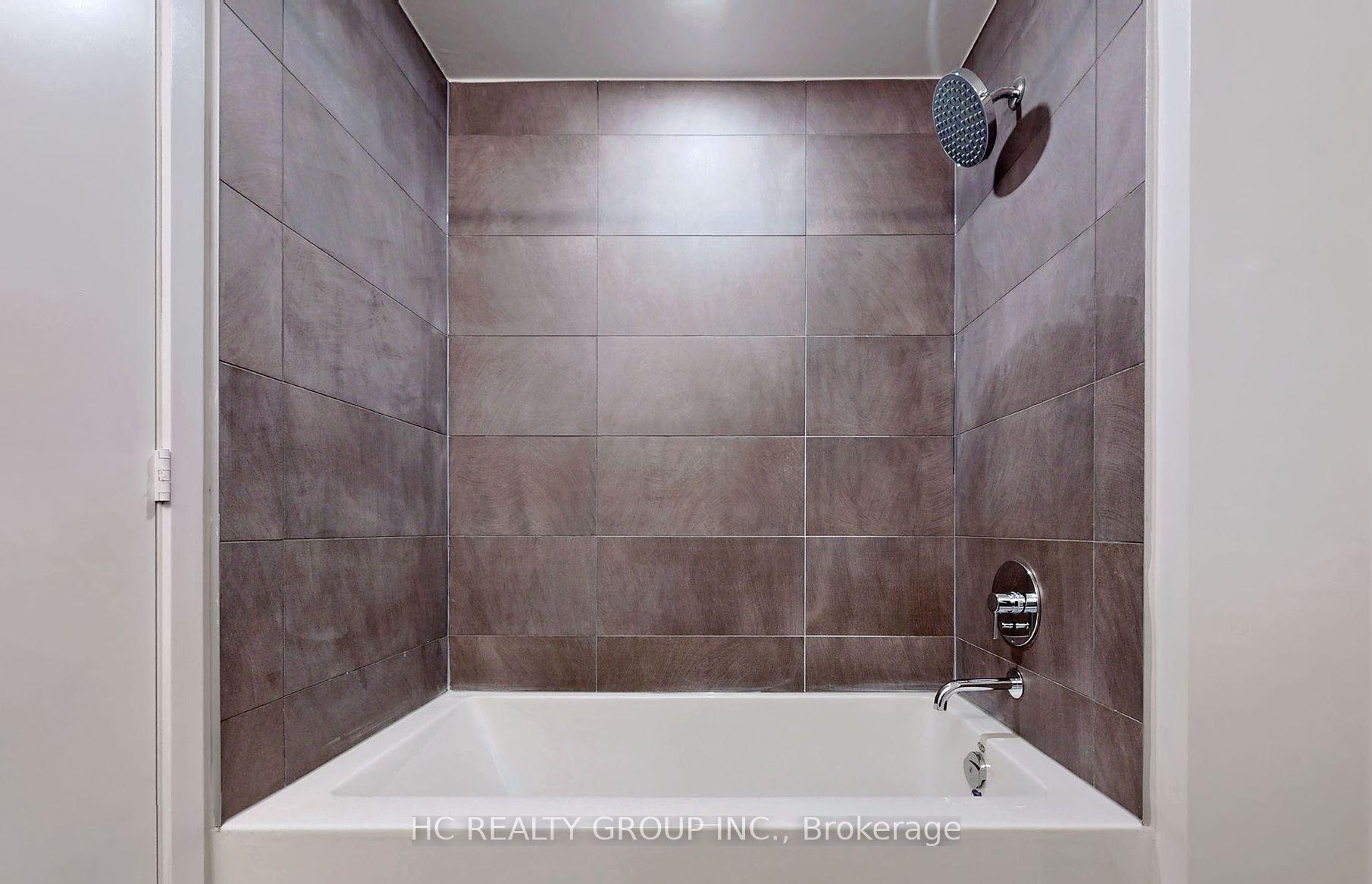 Photo 12 of Unit 3209, 1000 Portage Parkway, Vaughan, Vaughan Corporate Centre — HOMEH