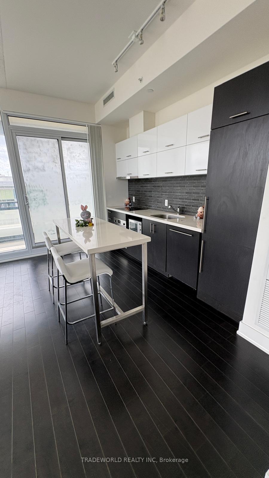 Photo 11 of Unit 507, 180 Enterprise Boulevard, Markham, Unionville — HOMEH
