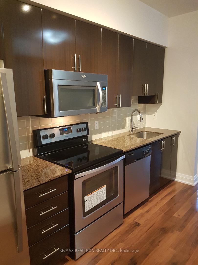 Photo 6 of Unit 303, 75 North Park Road, Vaughan, Beverley Glen — HOMEH