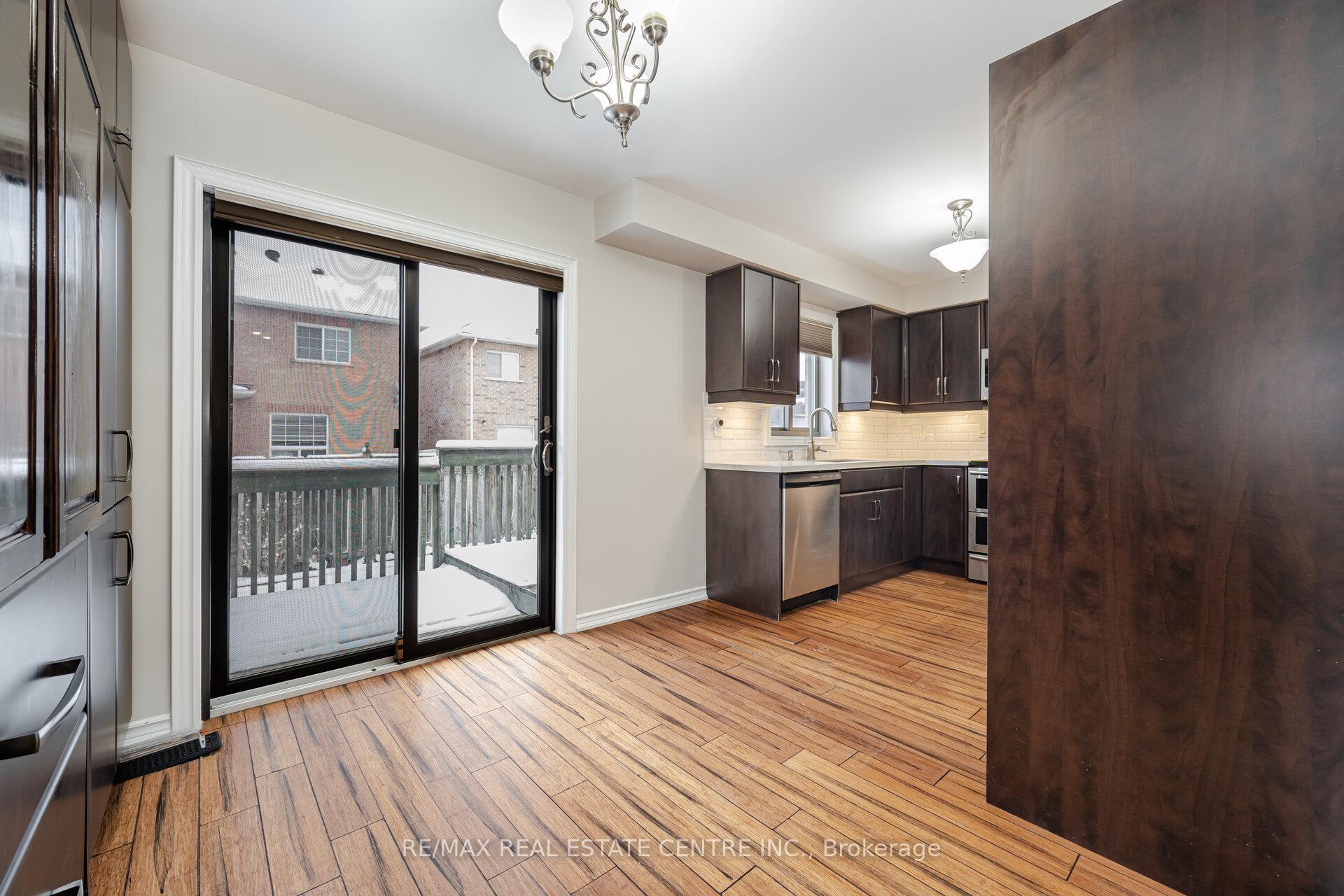 Photo 10 of 10 Sheldon Drive, Ajax, Central — HOMEH