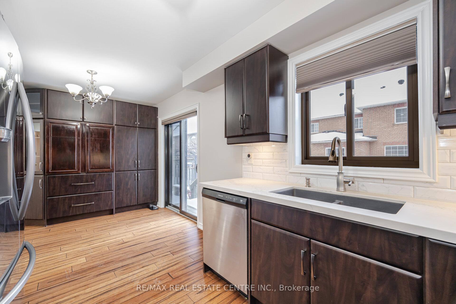 Photo 13 of 10 Sheldon Drive, Ajax, Central — HOMEH