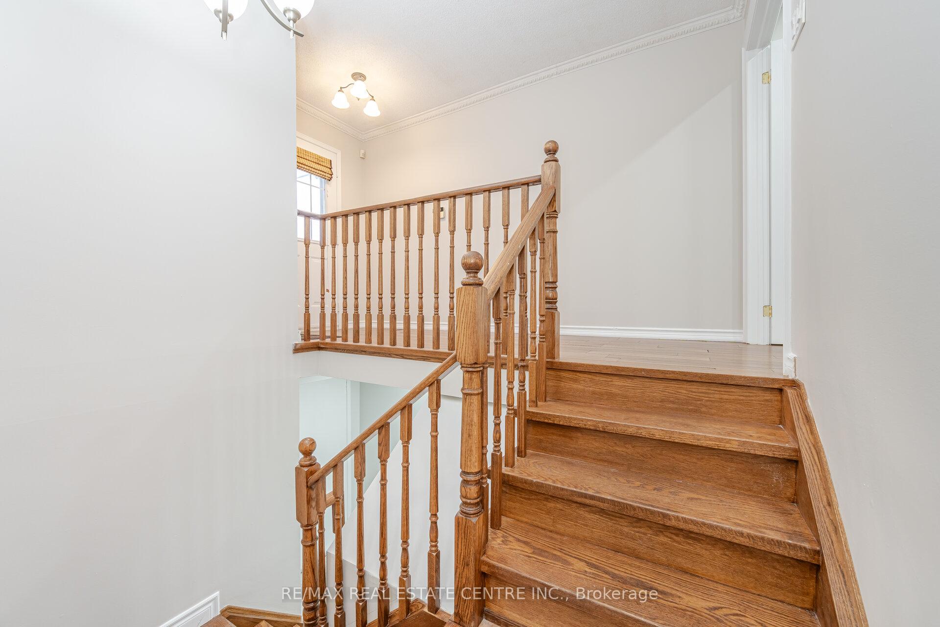 Photo 26 of 10 Sheldon Drive, Ajax, Central — HOMEH