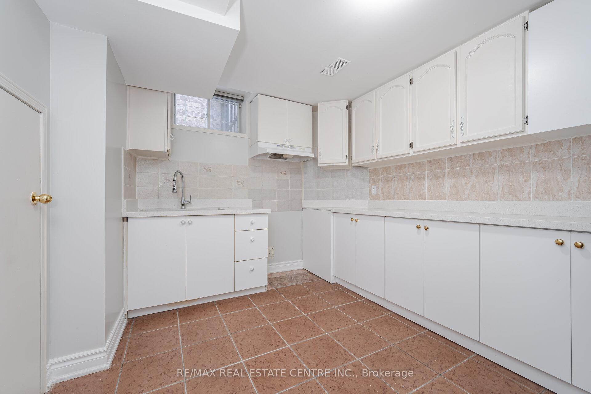 Photo 28 of 10 Sheldon Drive, Ajax, Central — HOMEH