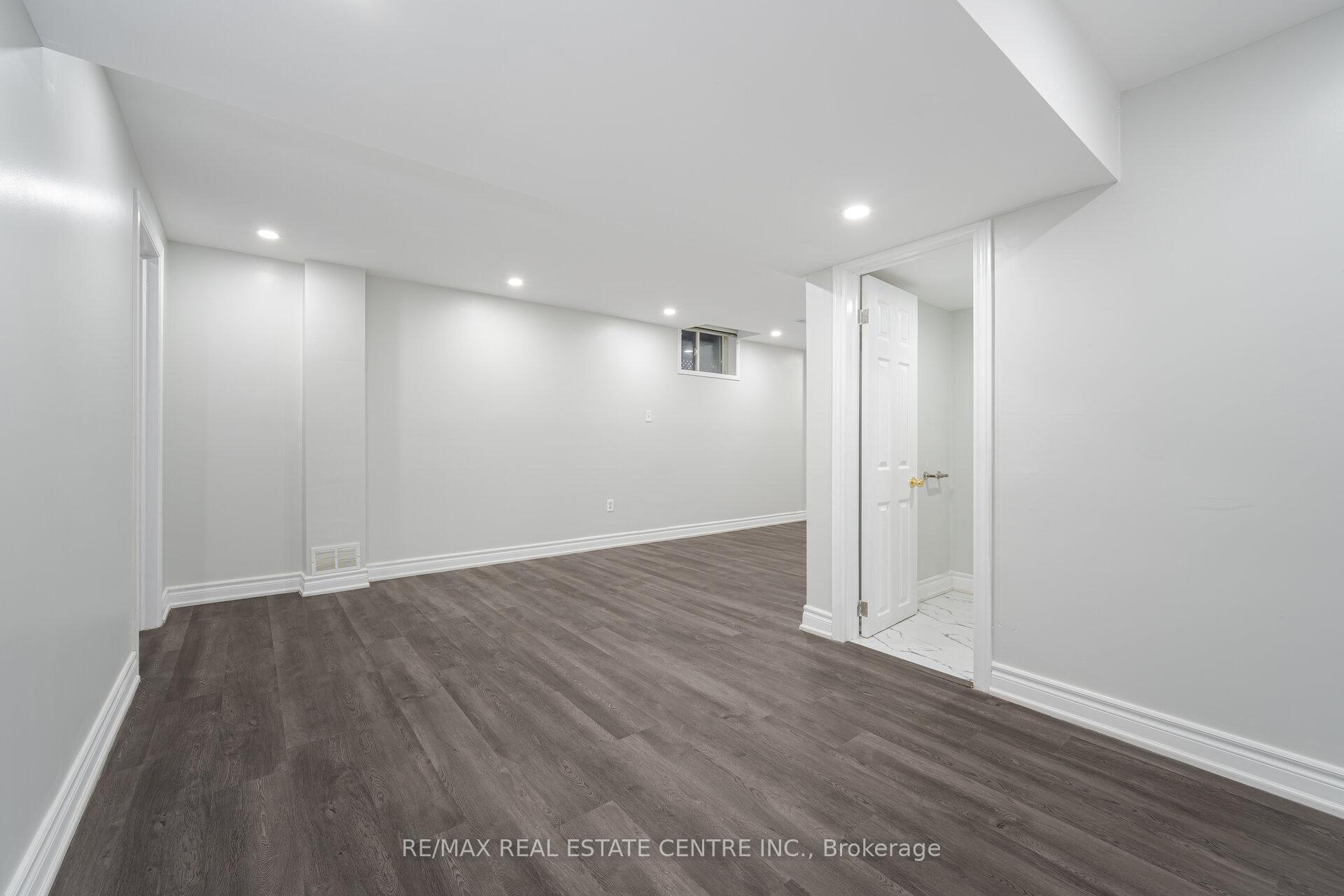 Photo 32 of 10 Sheldon Drive, Ajax, Central — HOMEH