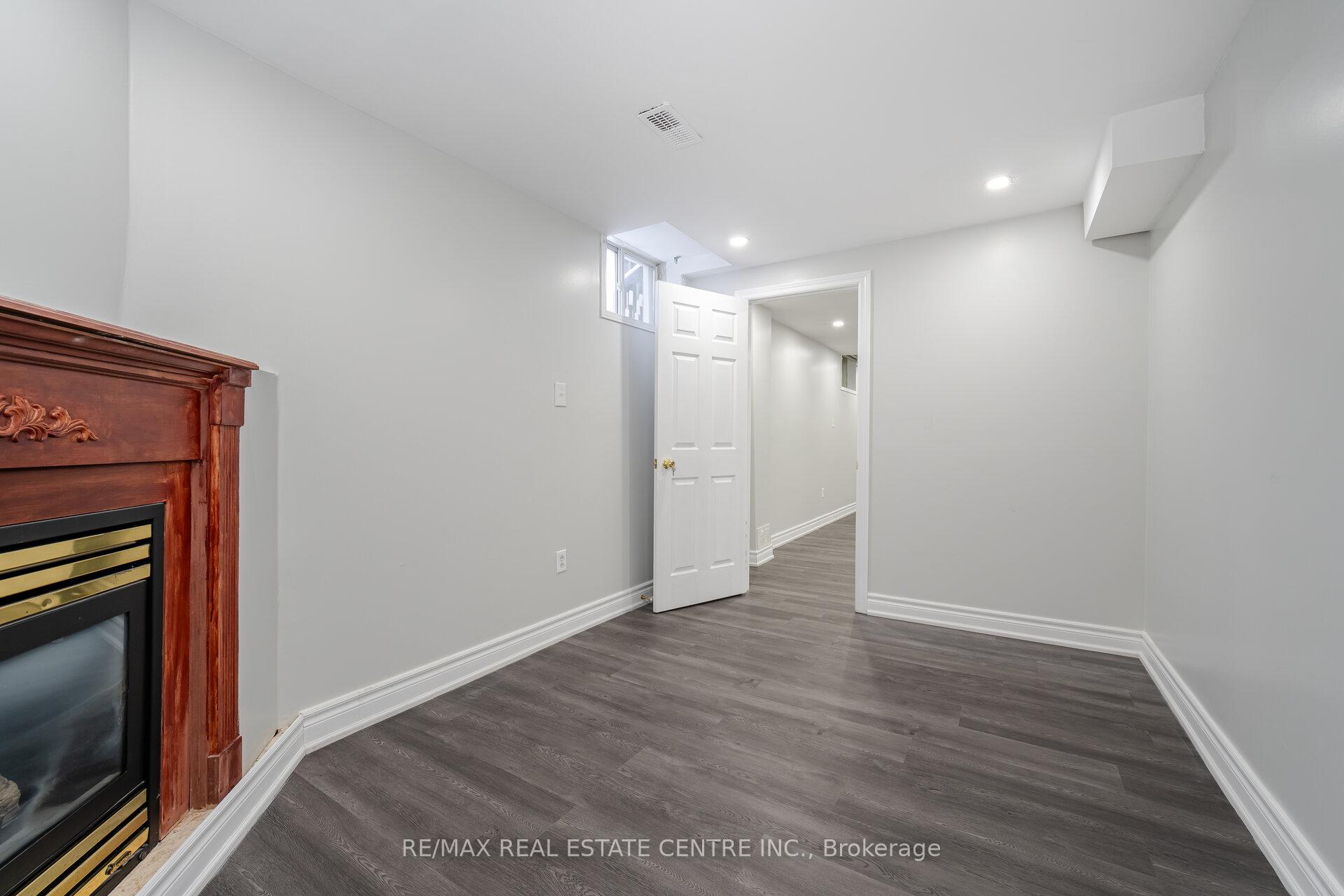 Photo 37 of 10 Sheldon Drive, Ajax, Central — HOMEH