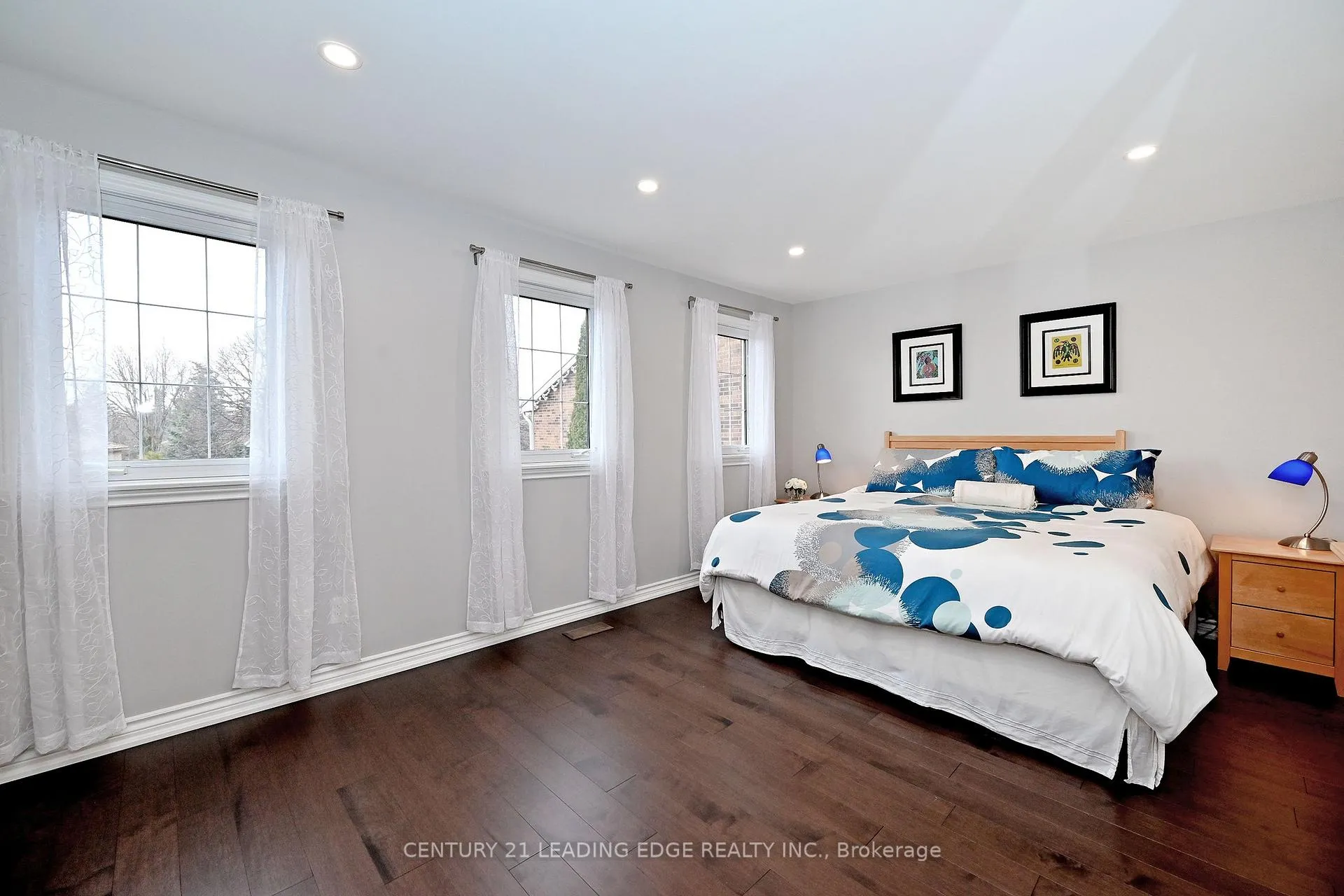 Photo 23 of 19 Berkeley Court, Markham, Unionville — HOMEH