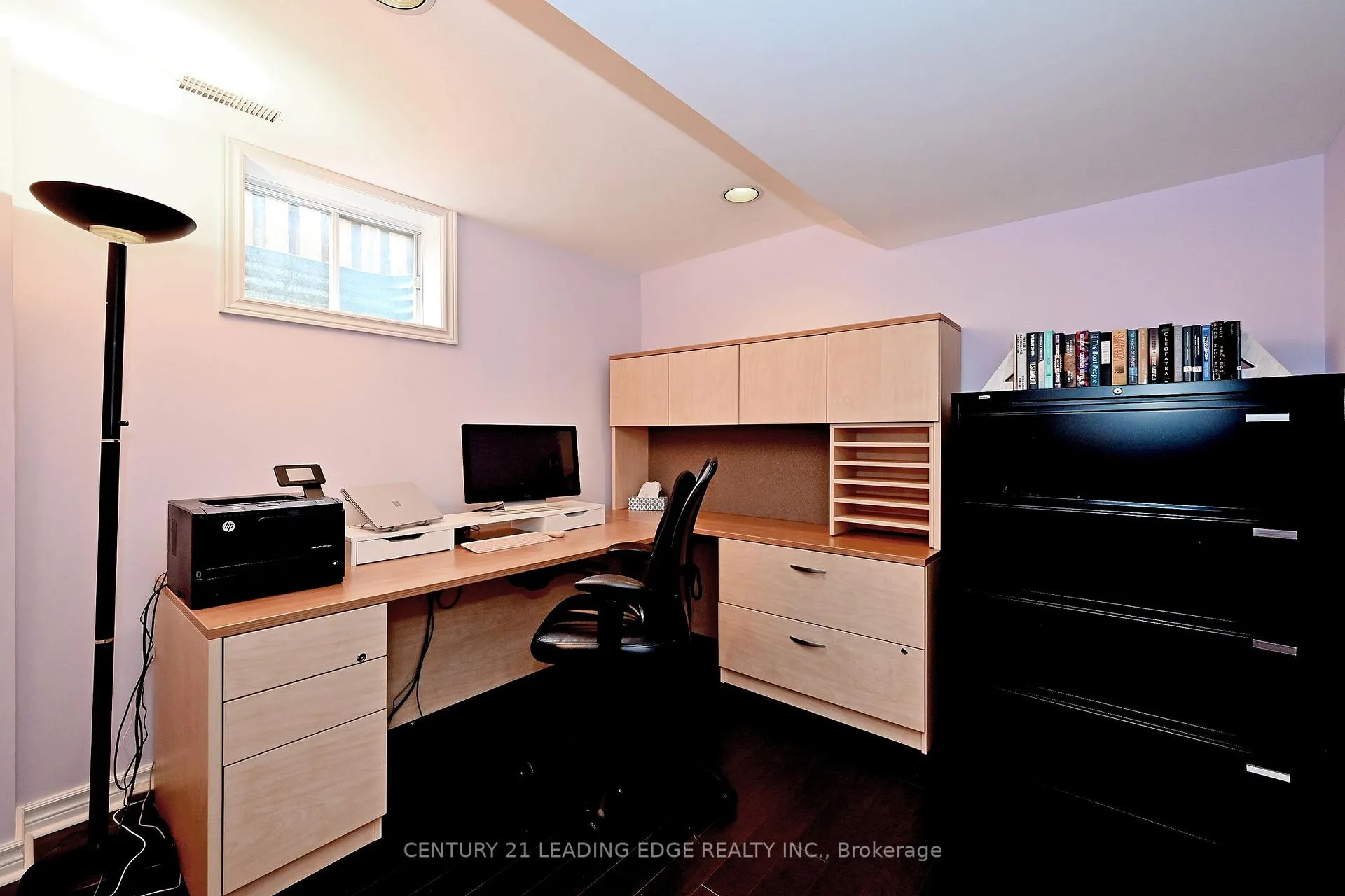 Photo 40 of 19 Berkeley Court, Markham, Unionville — HOMEH