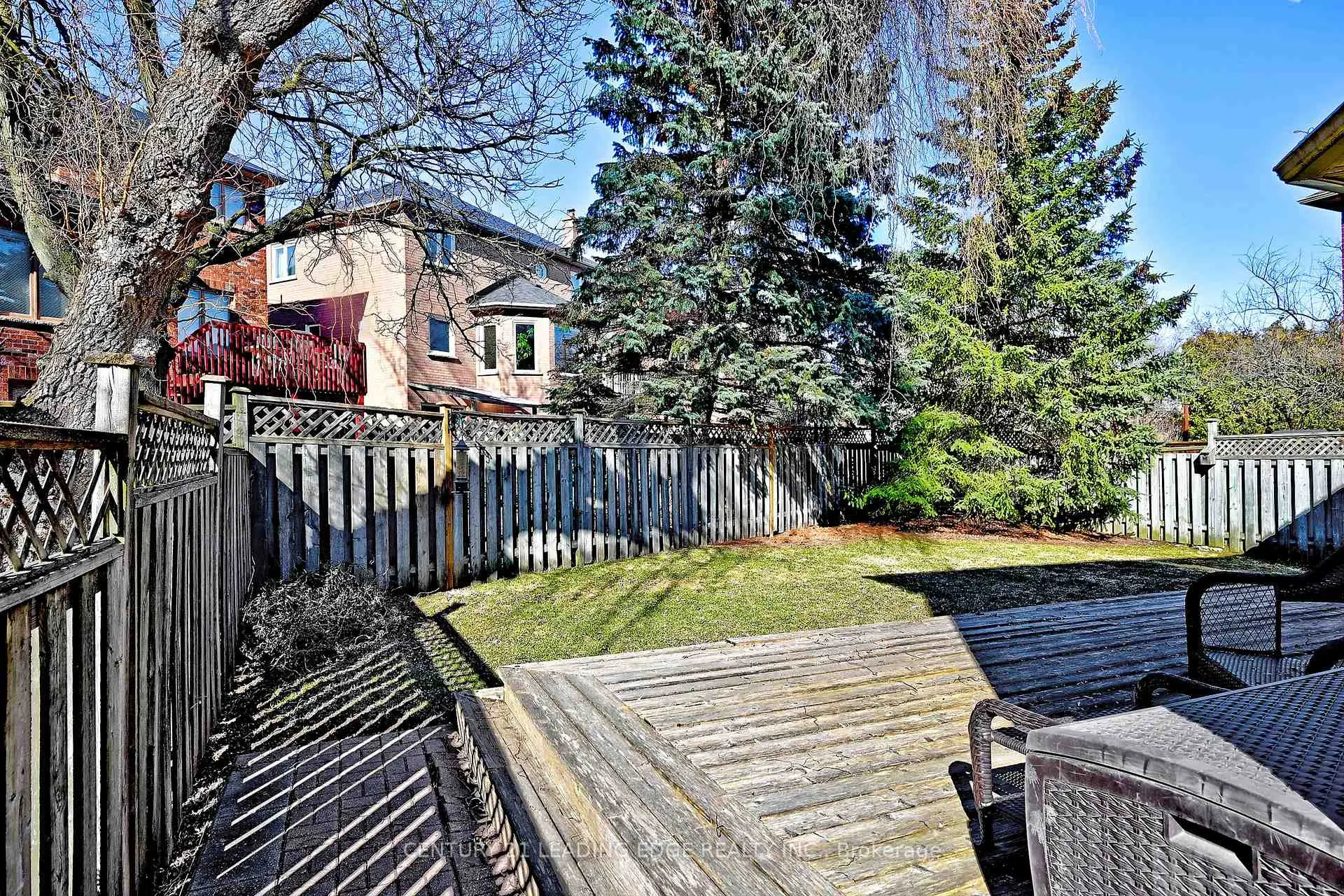 Photo 42 of 19 Berkeley Court, Markham, Unionville — HOMEH