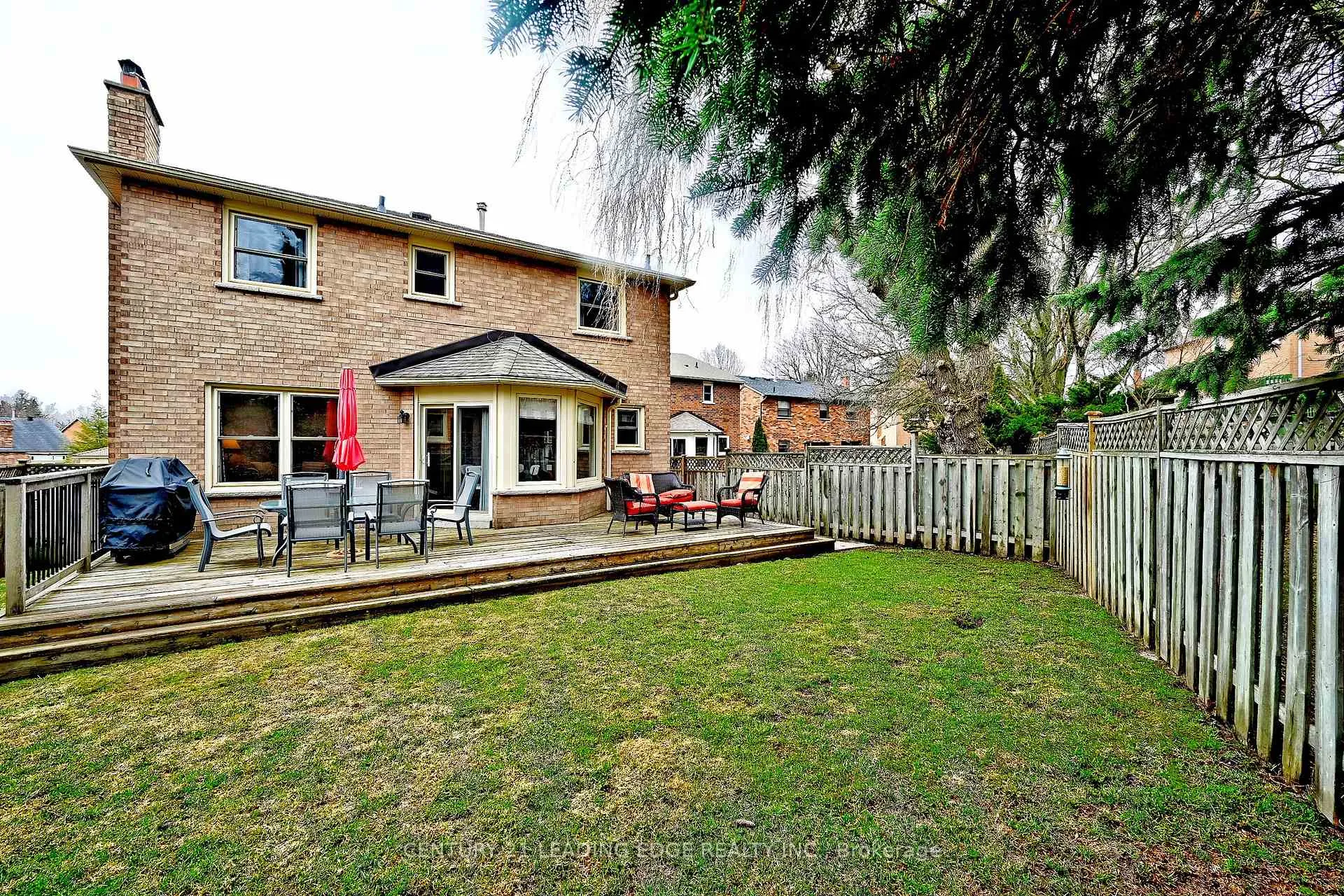 Photo 44 of 19 Berkeley Court, Markham, Unionville — HOMEH