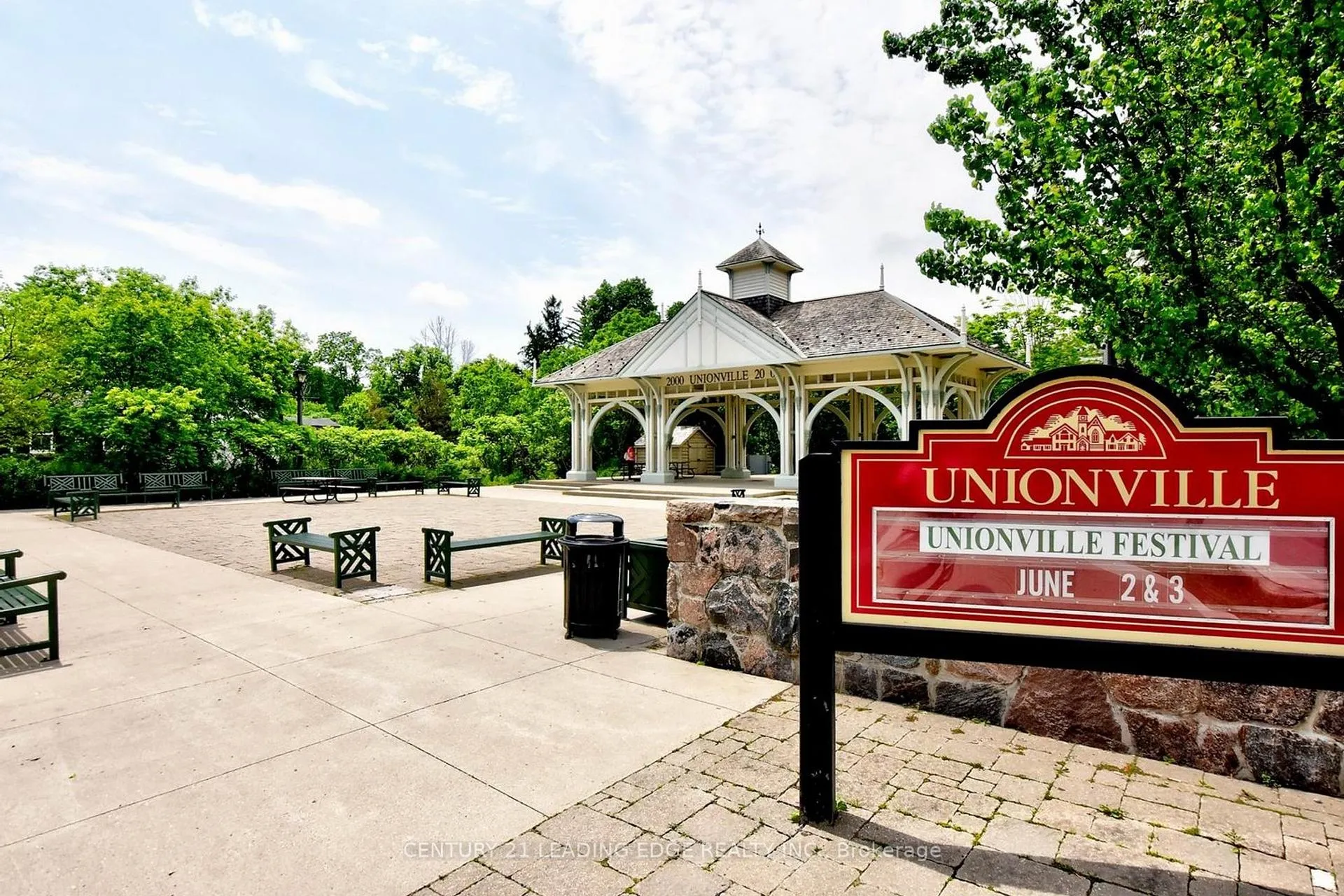 Photo 48 of 19 Berkeley Court, Markham, Unionville — HOMEH