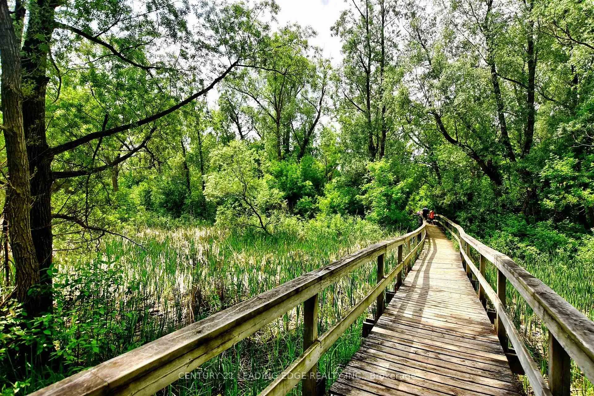Photo 50 of 19 Berkeley Court, Markham, Unionville — HOMEH
