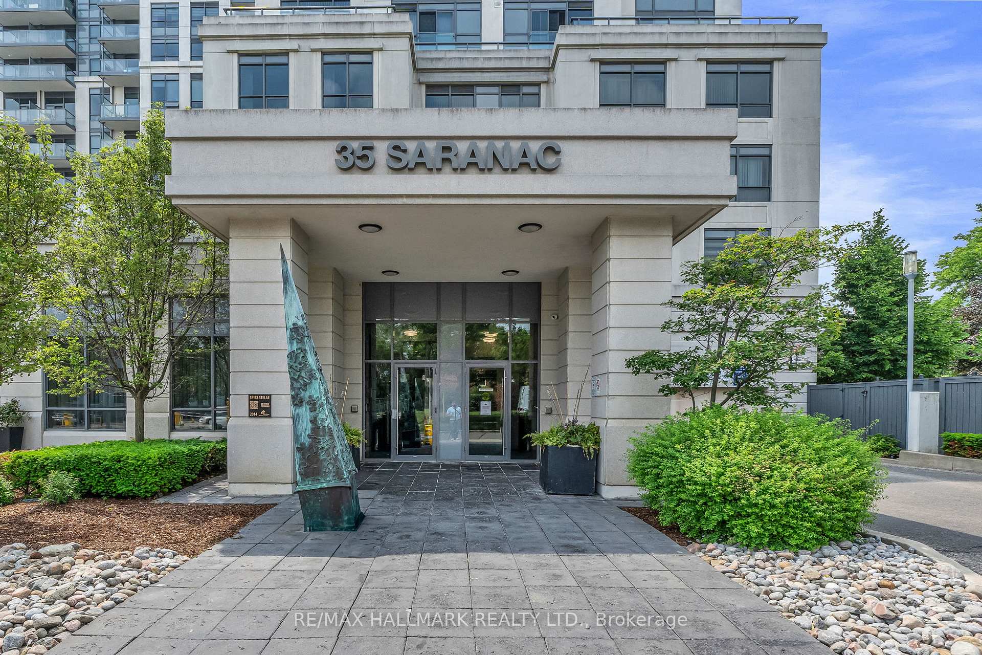 Photo 1 of Unit 907, 35 Saranac Boulevard, Toronto, Englemount-Lawrence — HOMEH
