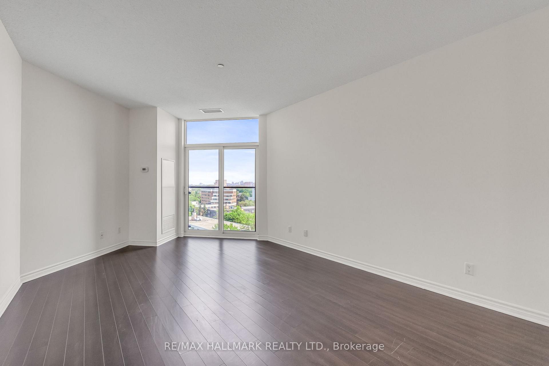 Photo 8 of Unit 907, 35 Saranac Boulevard, Toronto, Englemount-Lawrence — HOMEH