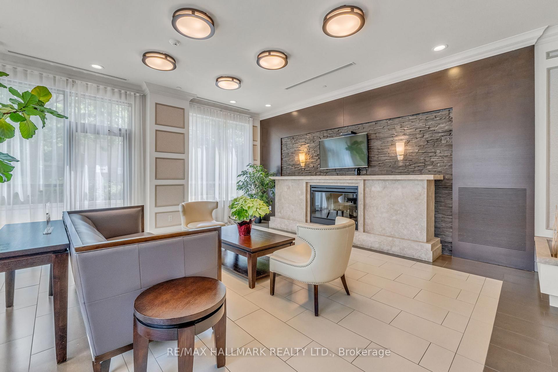 Photo 22 of Unit 907, 35 Saranac Boulevard, Toronto, Englemount-Lawrence — HOMEH