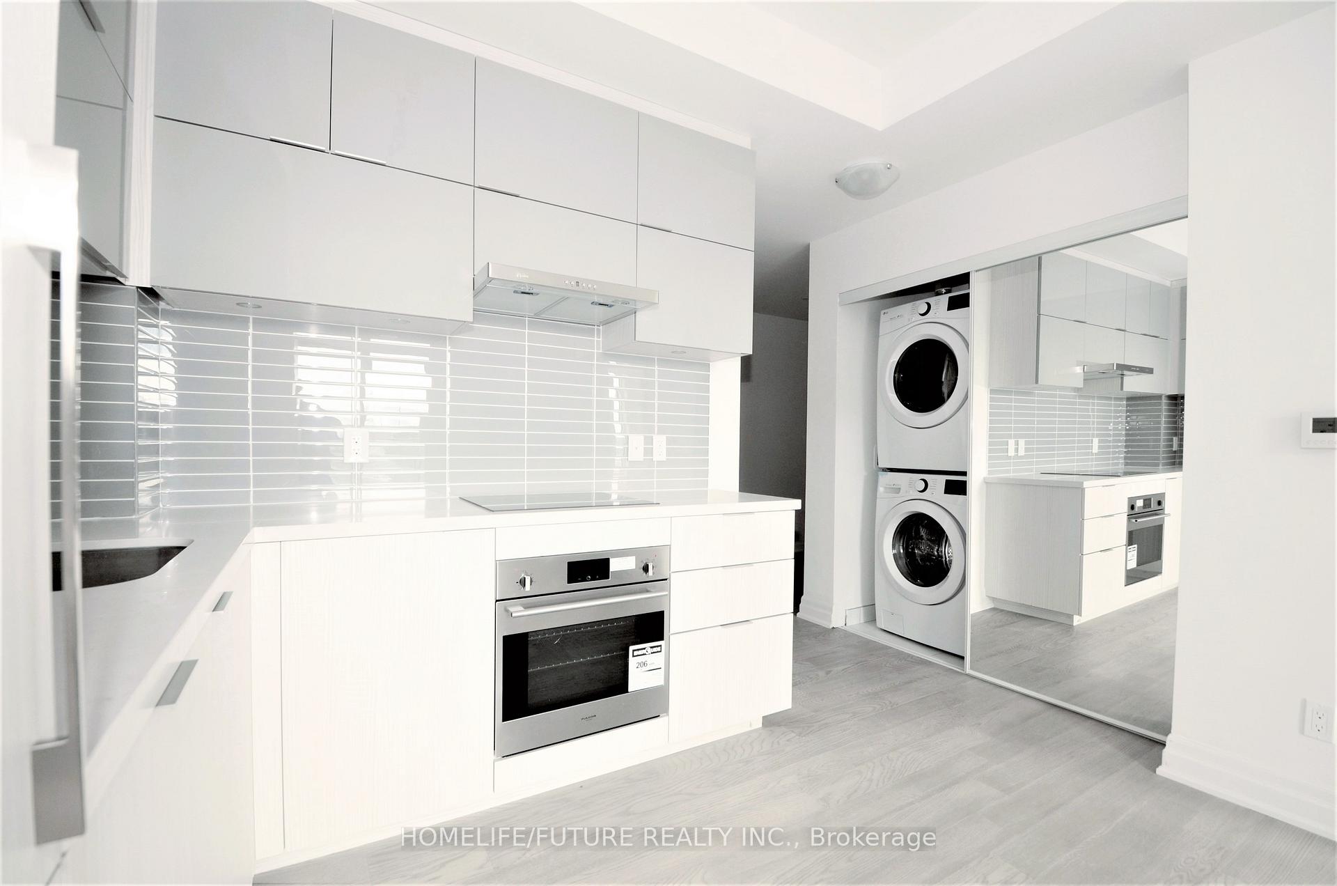 Photo 6 of Unit 303, 8 Rouge Valley Drive W, Markham, Unionville — HOMEH