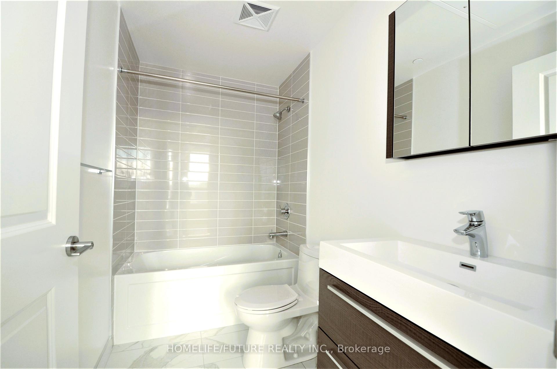 Photo 11 of Unit 303, 8 Rouge Valley Drive W, Markham, Unionville — HOMEH