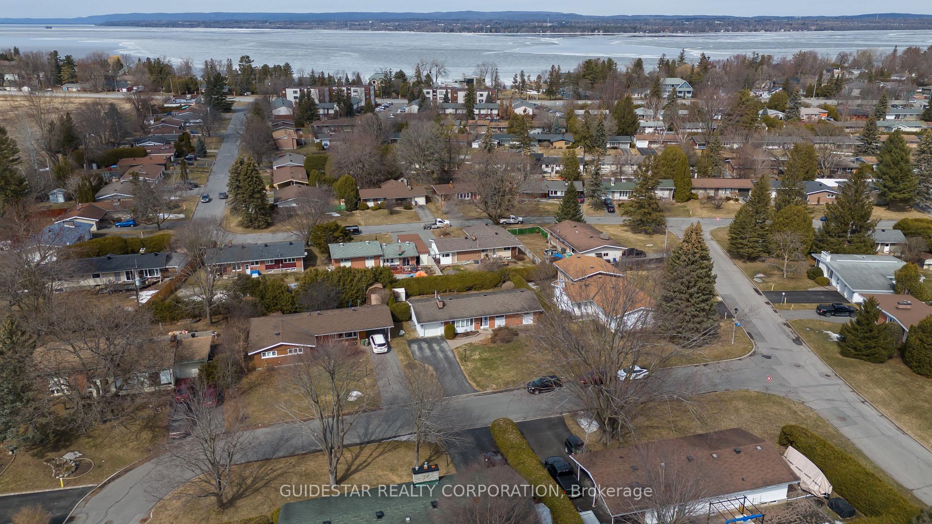 Photo 2 of 4 Solva Drive, Ottawa, Crystal Beach — HOMEH