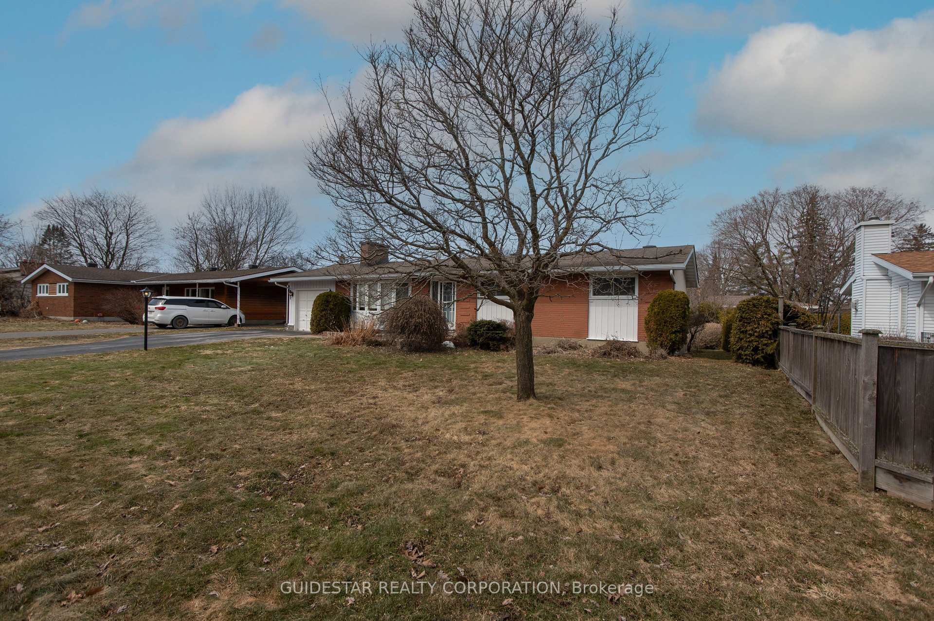 Photo 4 of 4 Solva Drive, Ottawa, Crystal Beach — HOMEH