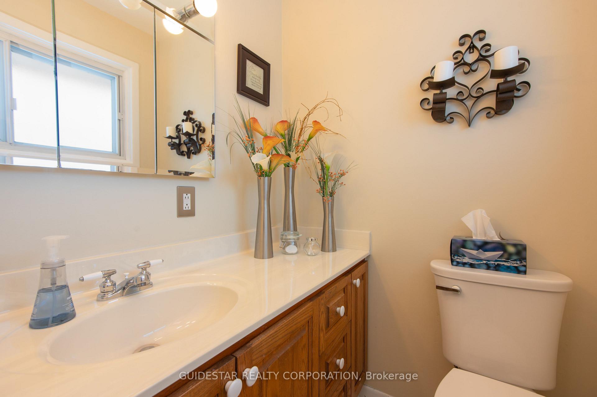 Photo 24 of 4 Solva Drive, Ottawa, Crystal Beach — HOMEH